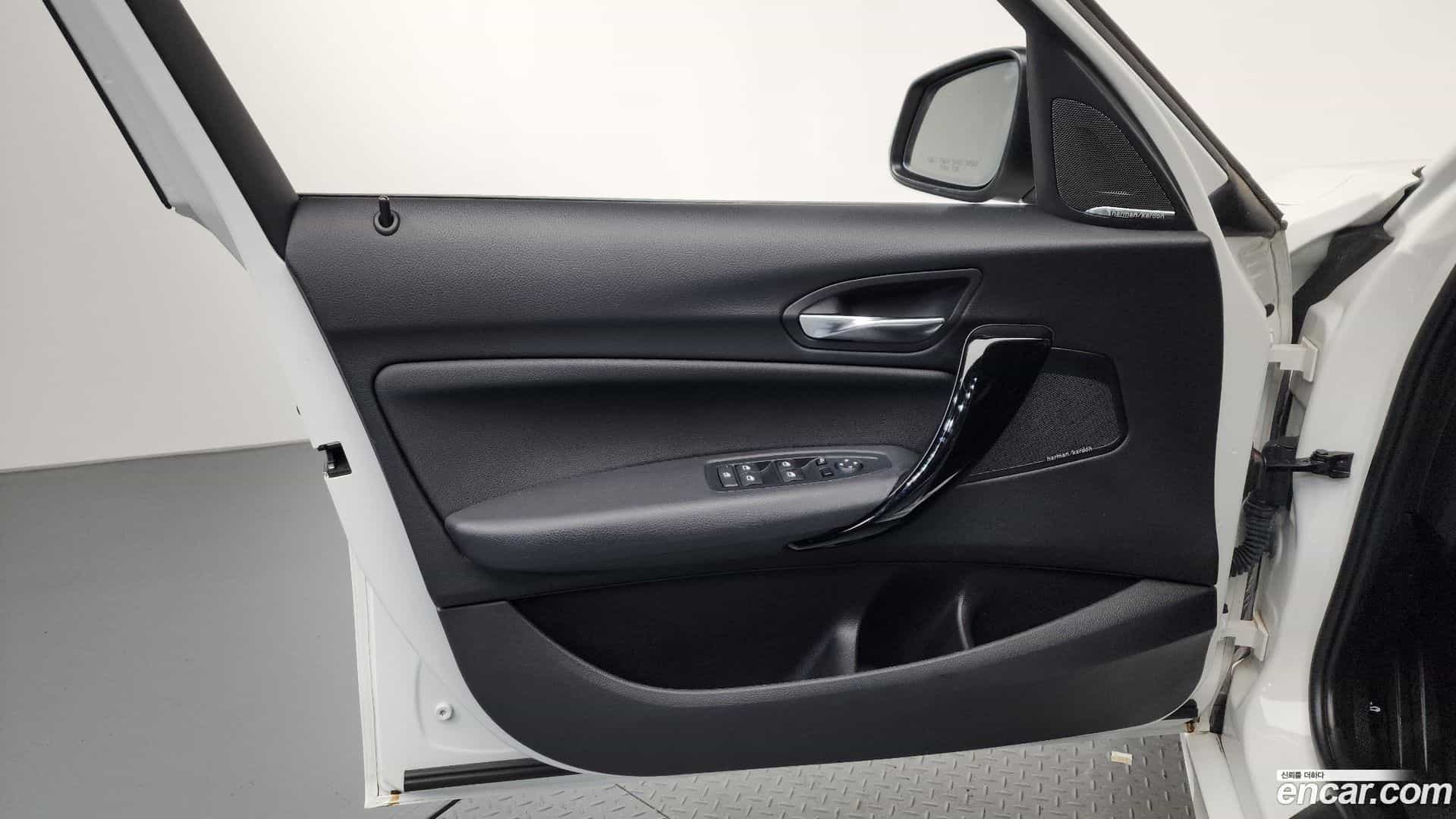 1-Series BMW 2017.4-INNER-034