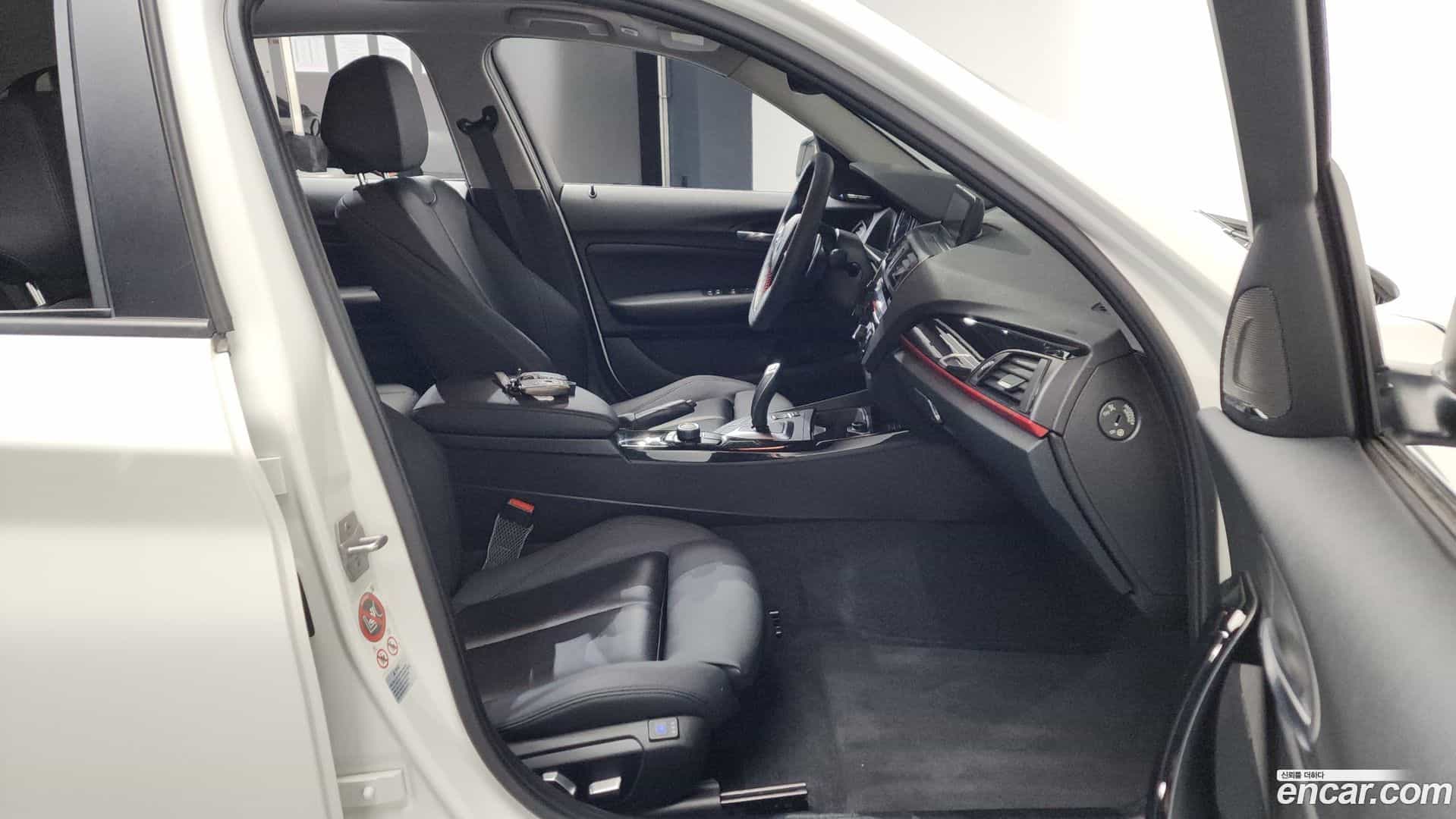 1-Series BMW 2017.4-INNER-036