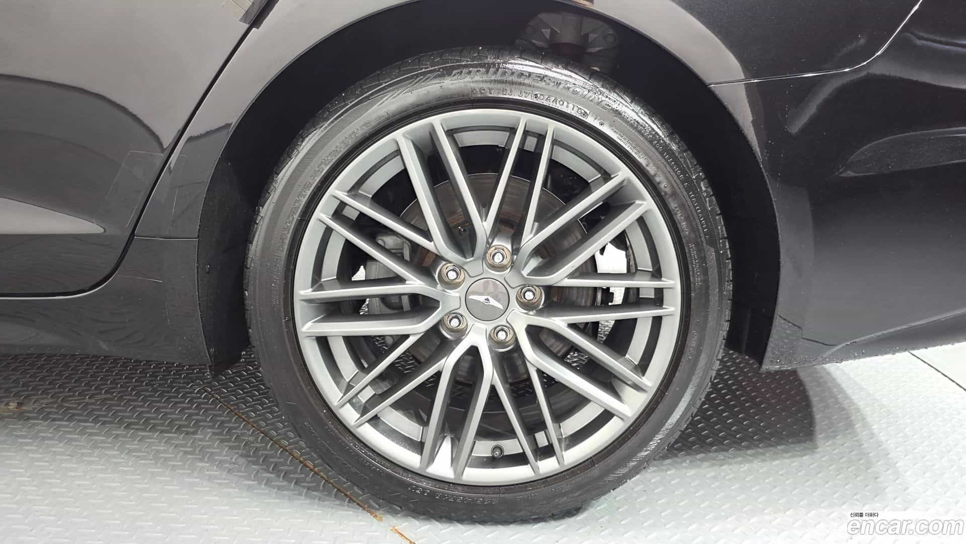 G70 Genesis 2018.8-OUTER-031