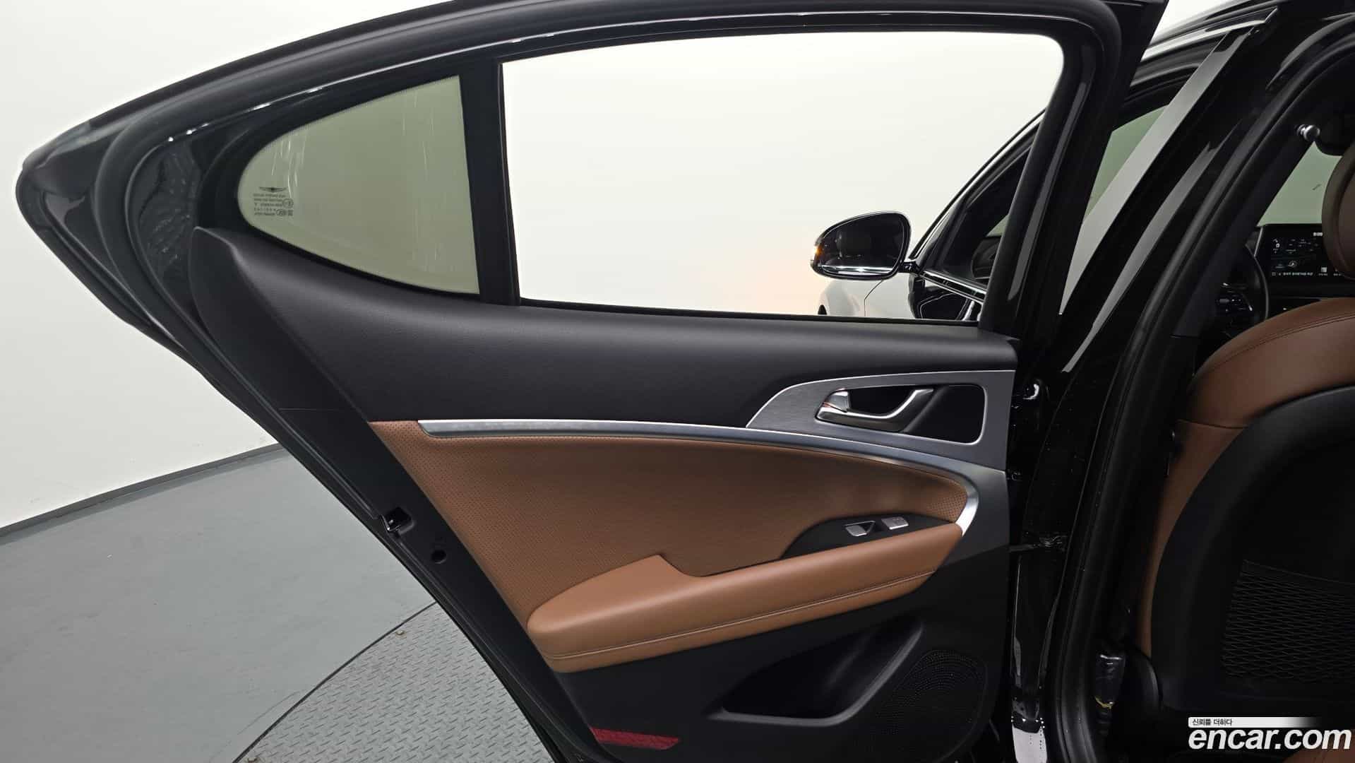 G70 Genesis 2018.8-INNER-035