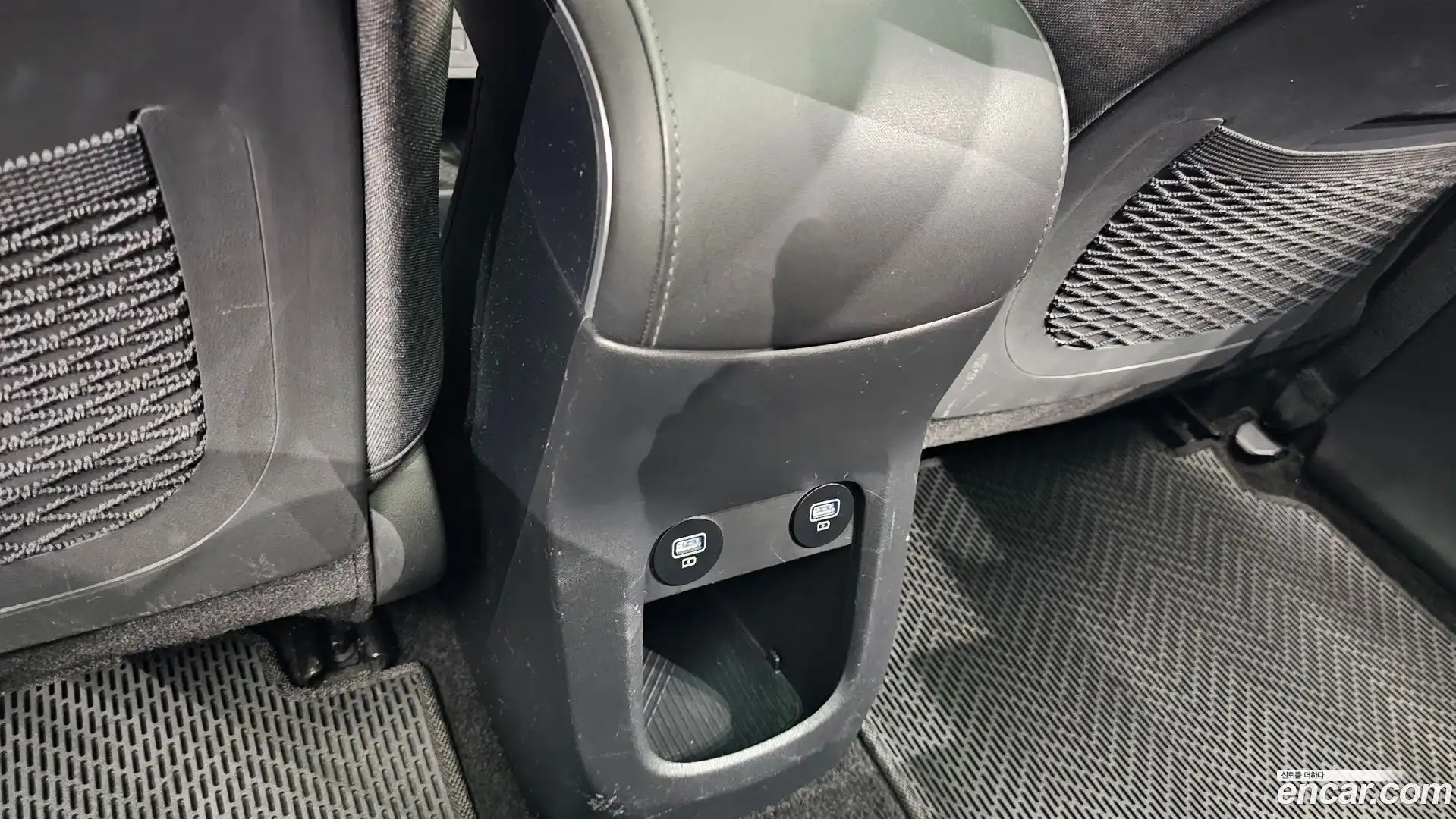 Ioniq5 Hyundai 2021.10-OPTION-041