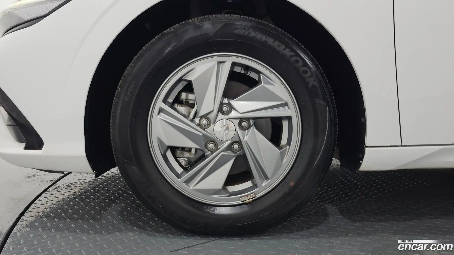 AVANTE Hyundai 2023.9-OUTER-005