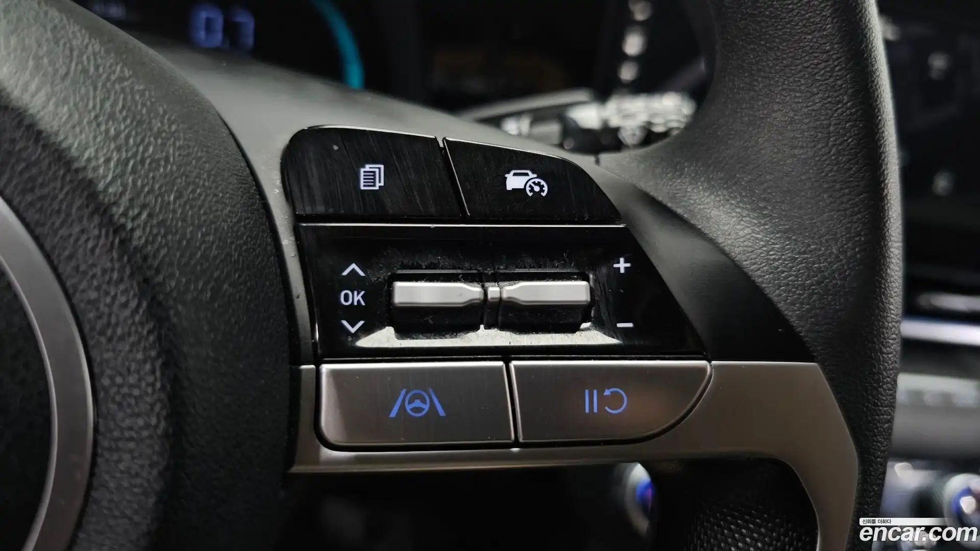 AVANTE Hyundai 2023.9-OPTION-018
