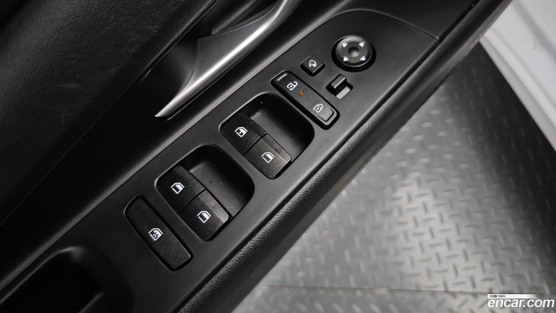 AVANTE Hyundai 2023.9-OPTION-023