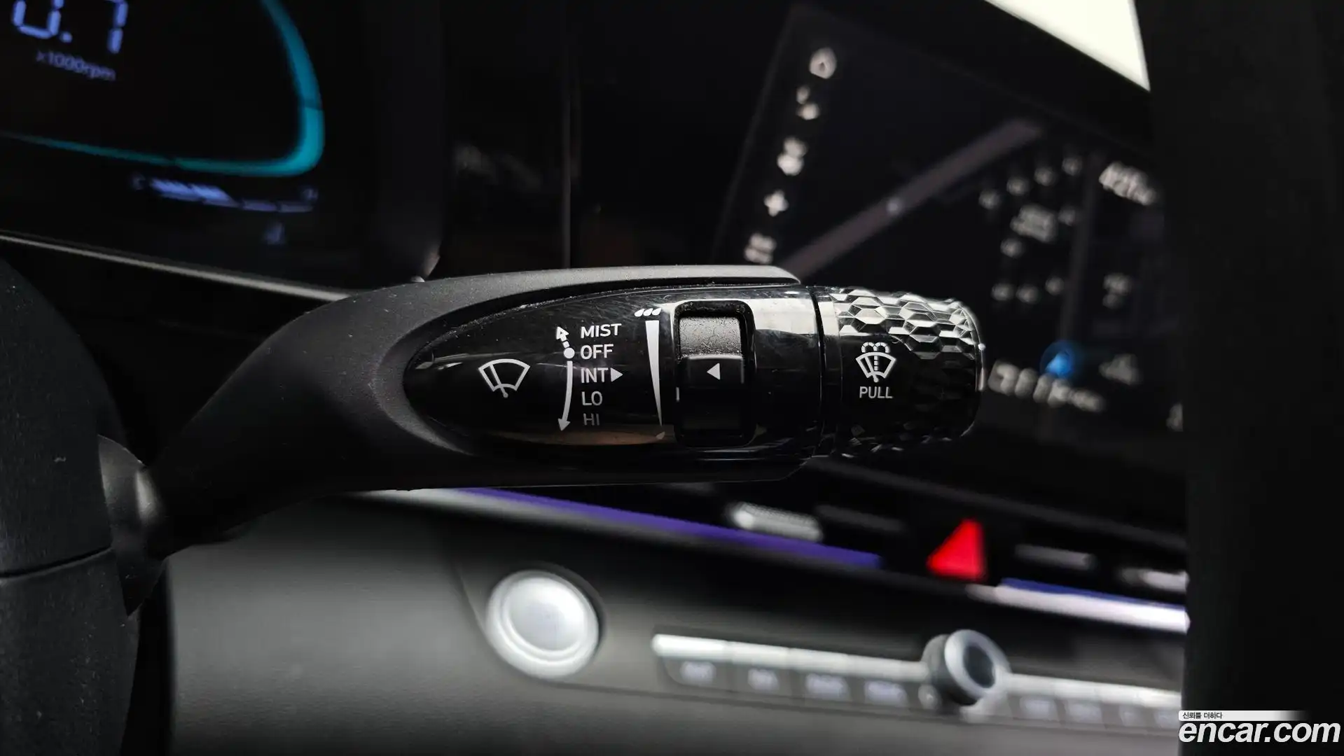 AVANTE Hyundai 2023.9-OPTION-044
