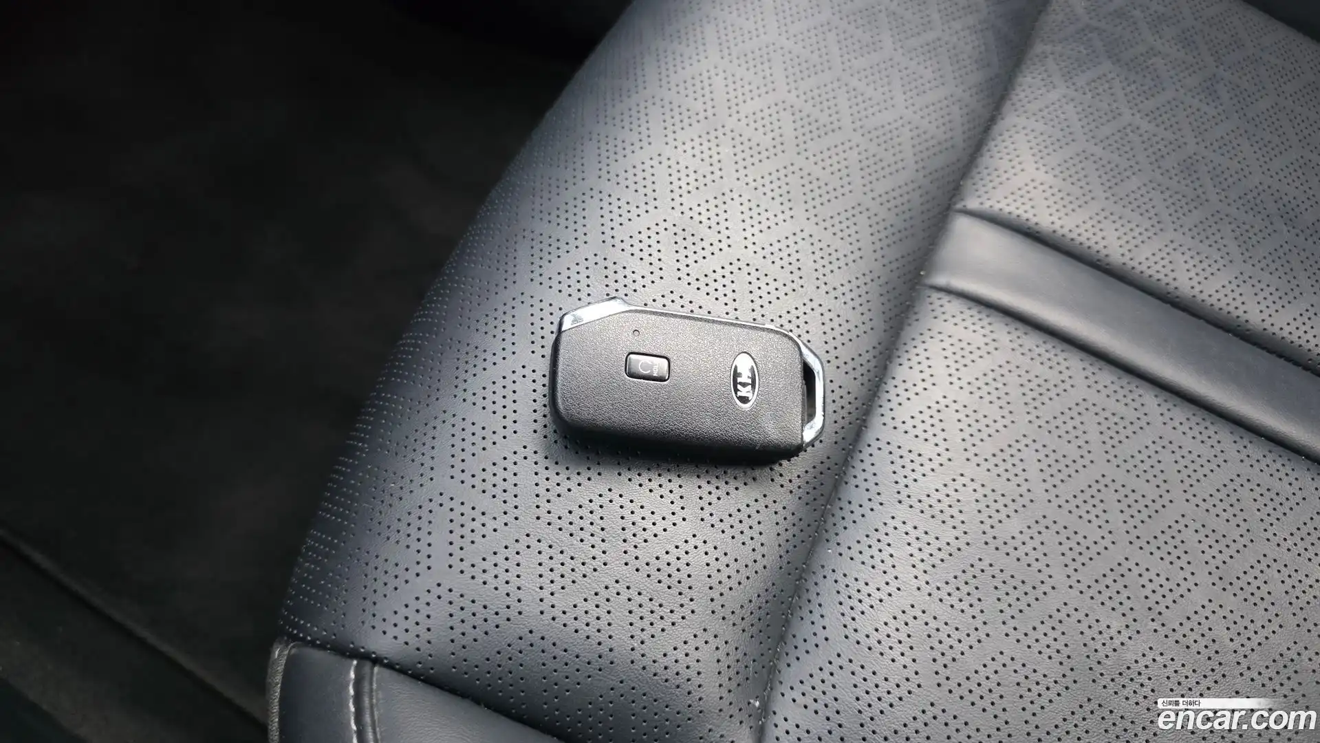 Sorento Kia 2020.4-OPTION-022