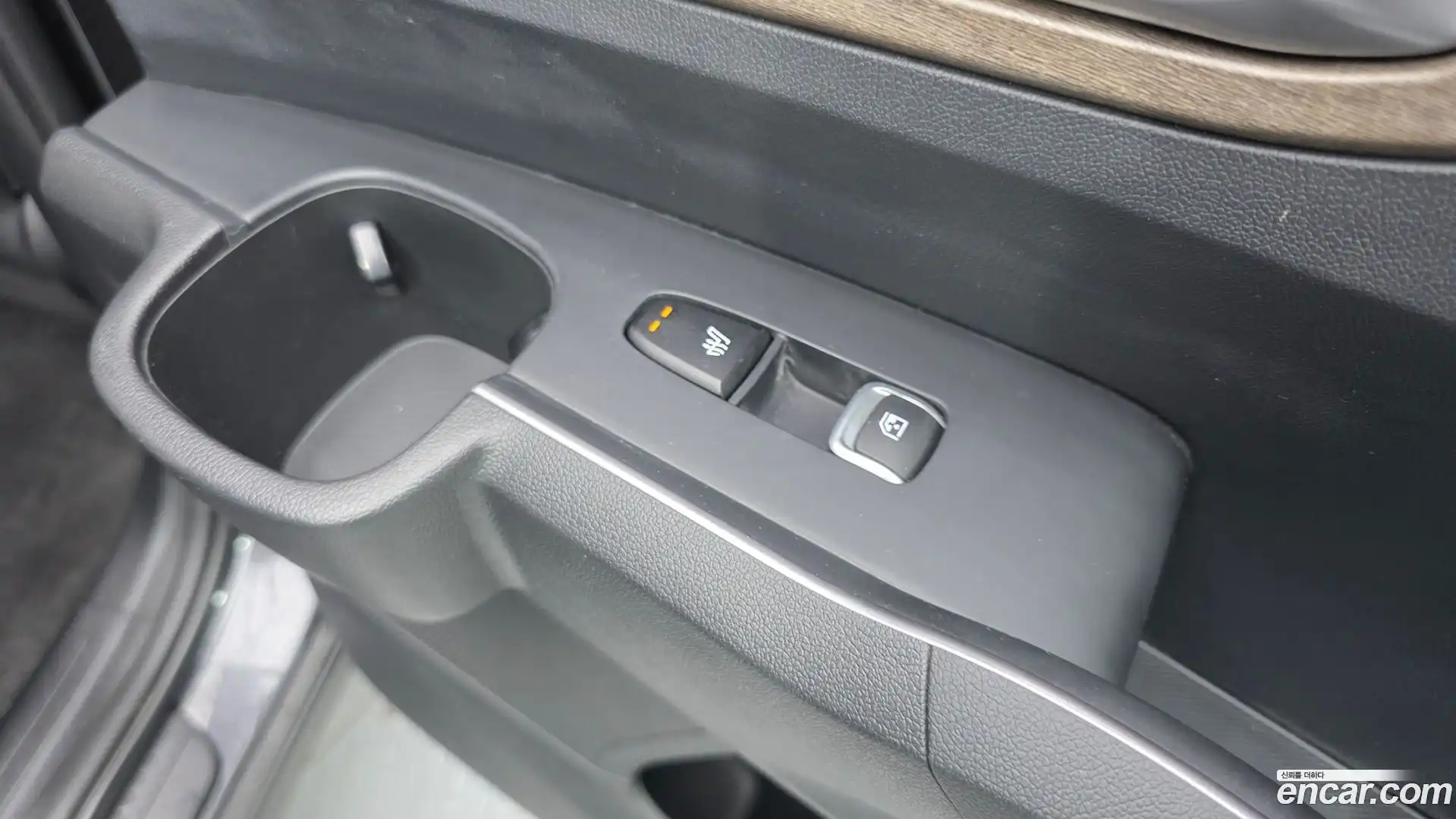 Sorento Kia 2020.4-OPTION-023