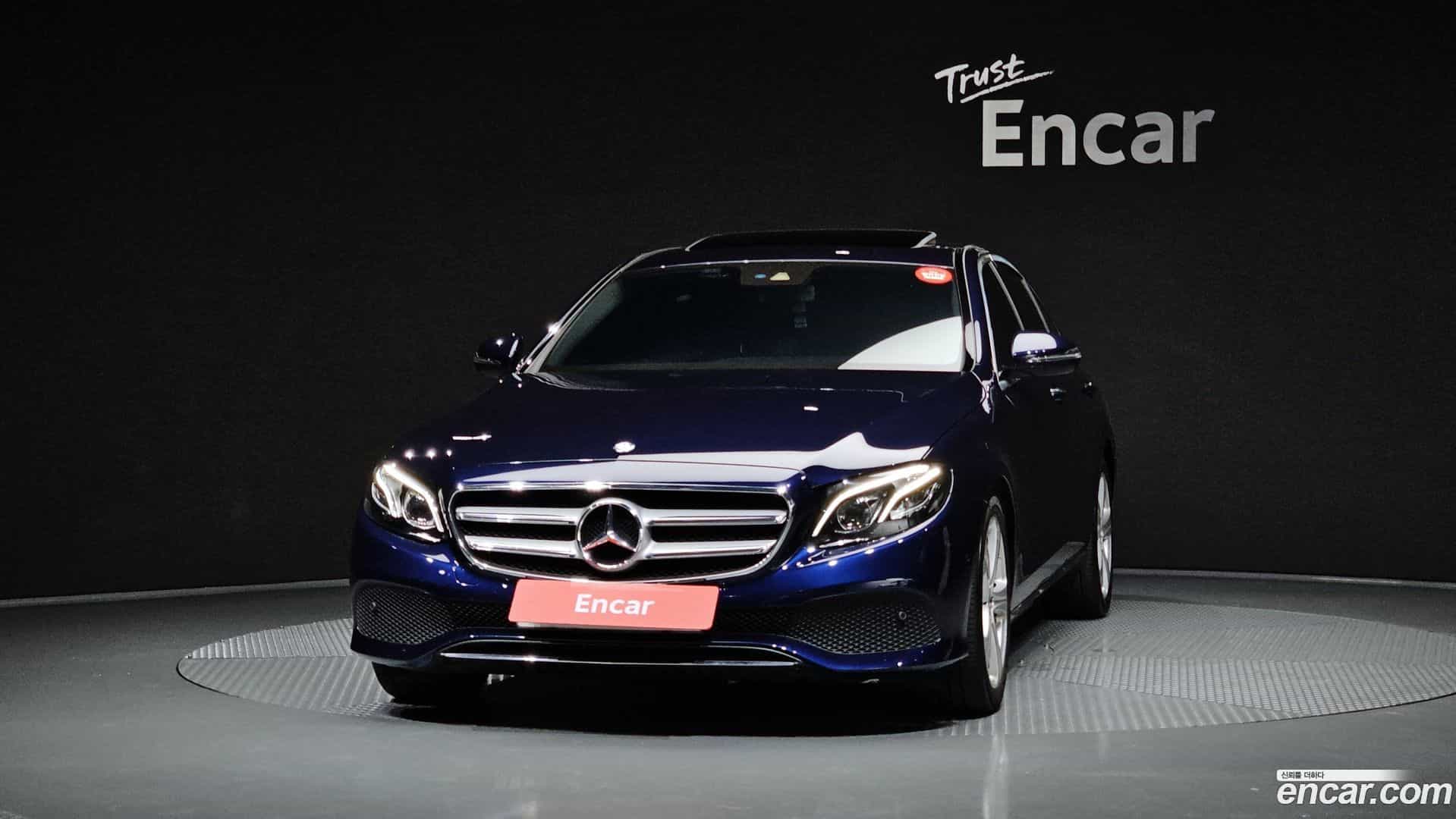 E-Class Mercedes-Benz 2016.8-OUTER-003