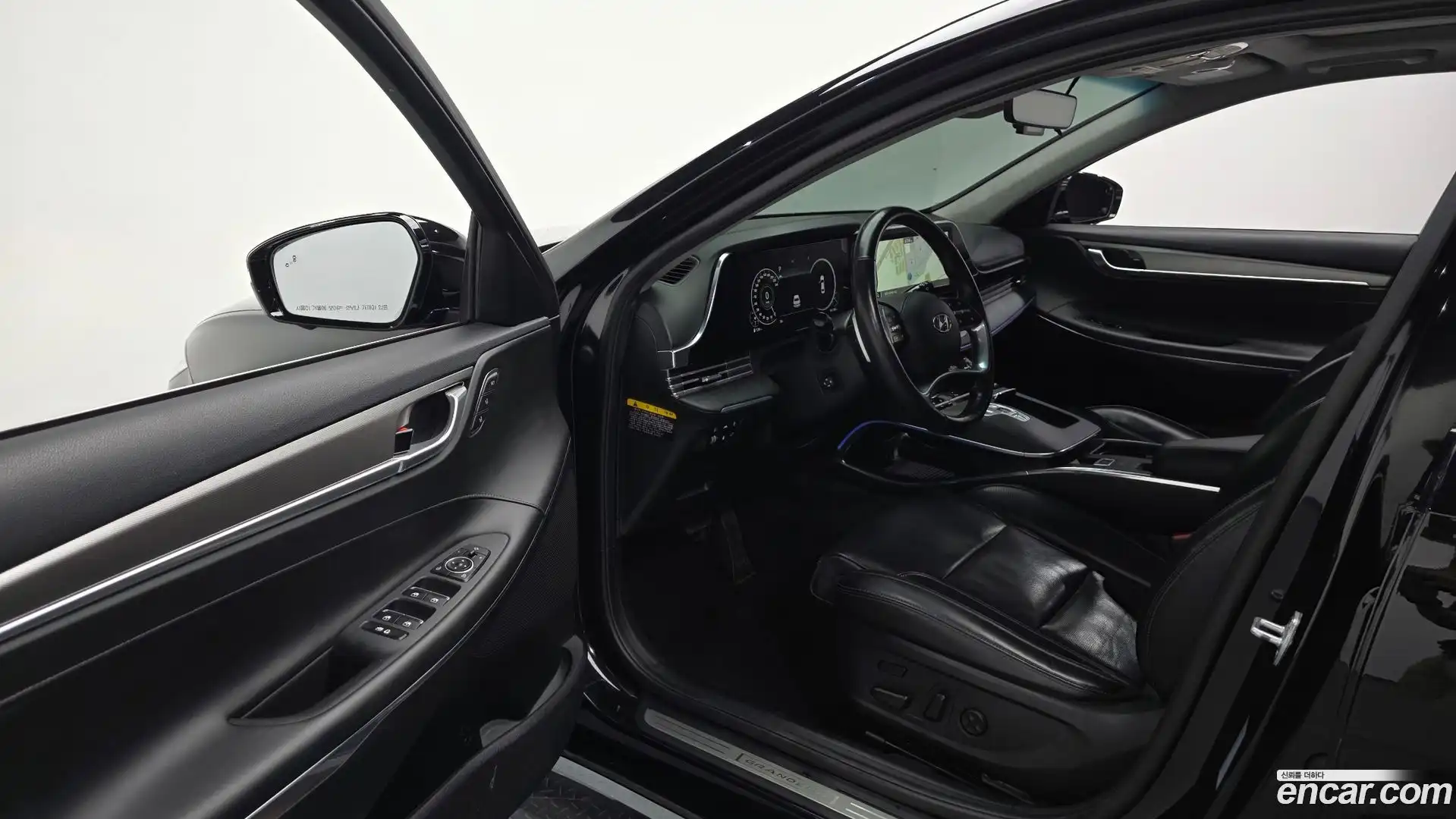 Grandeur Hyundai 2020.5-INNER-010