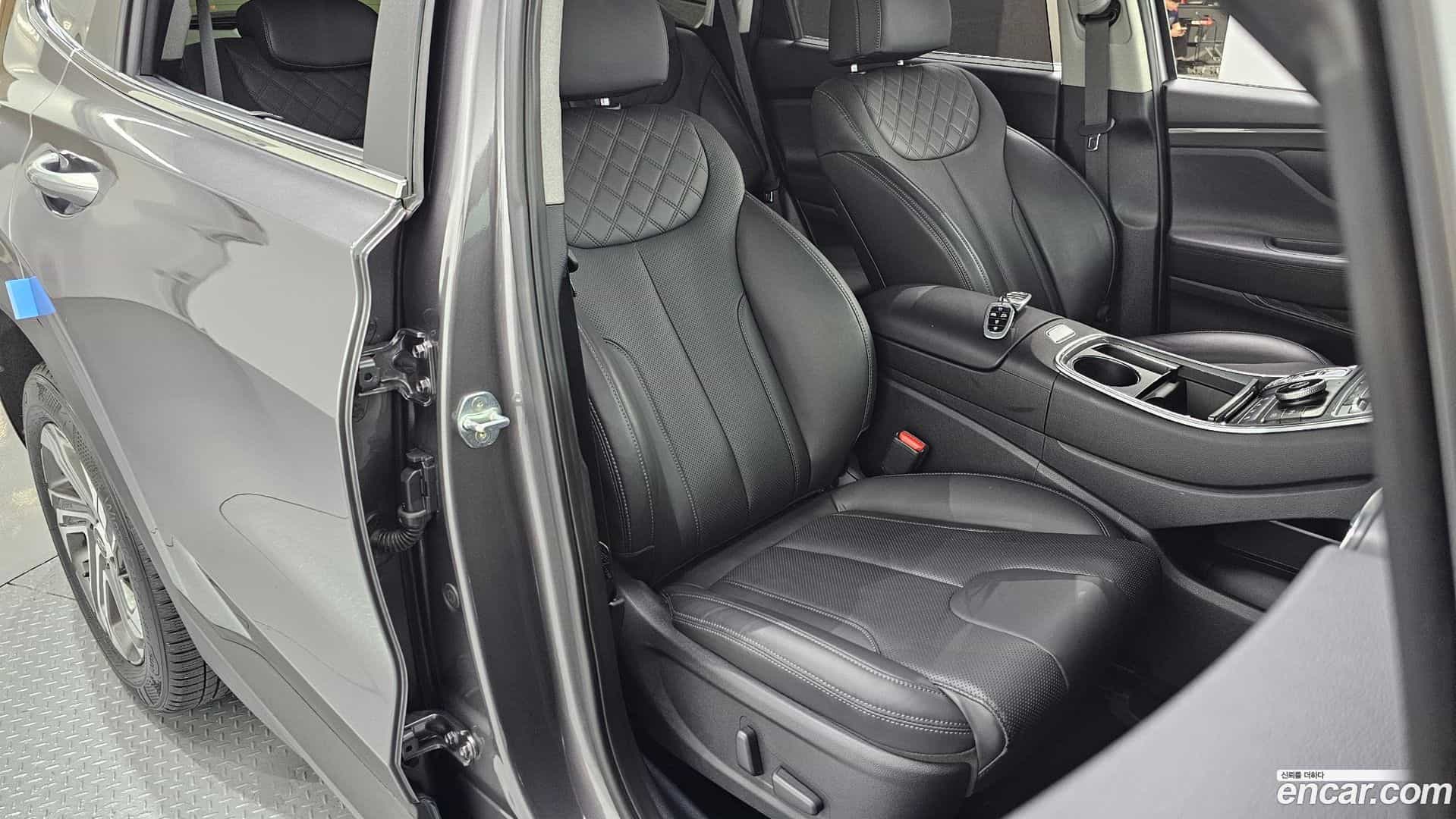 Santafe Hyundai 2022.8-OPTION-015