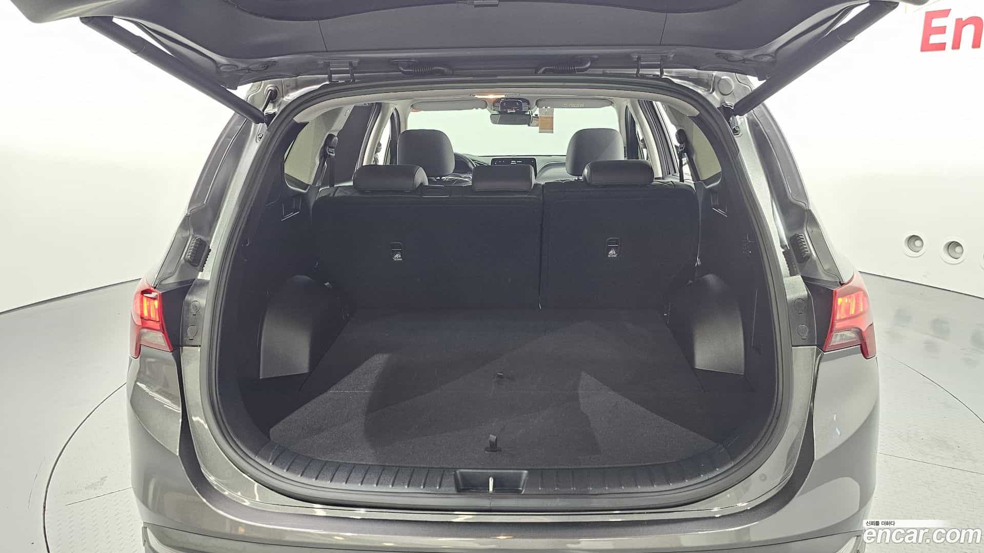 Santafe Hyundai 2022.8-OPTION-024