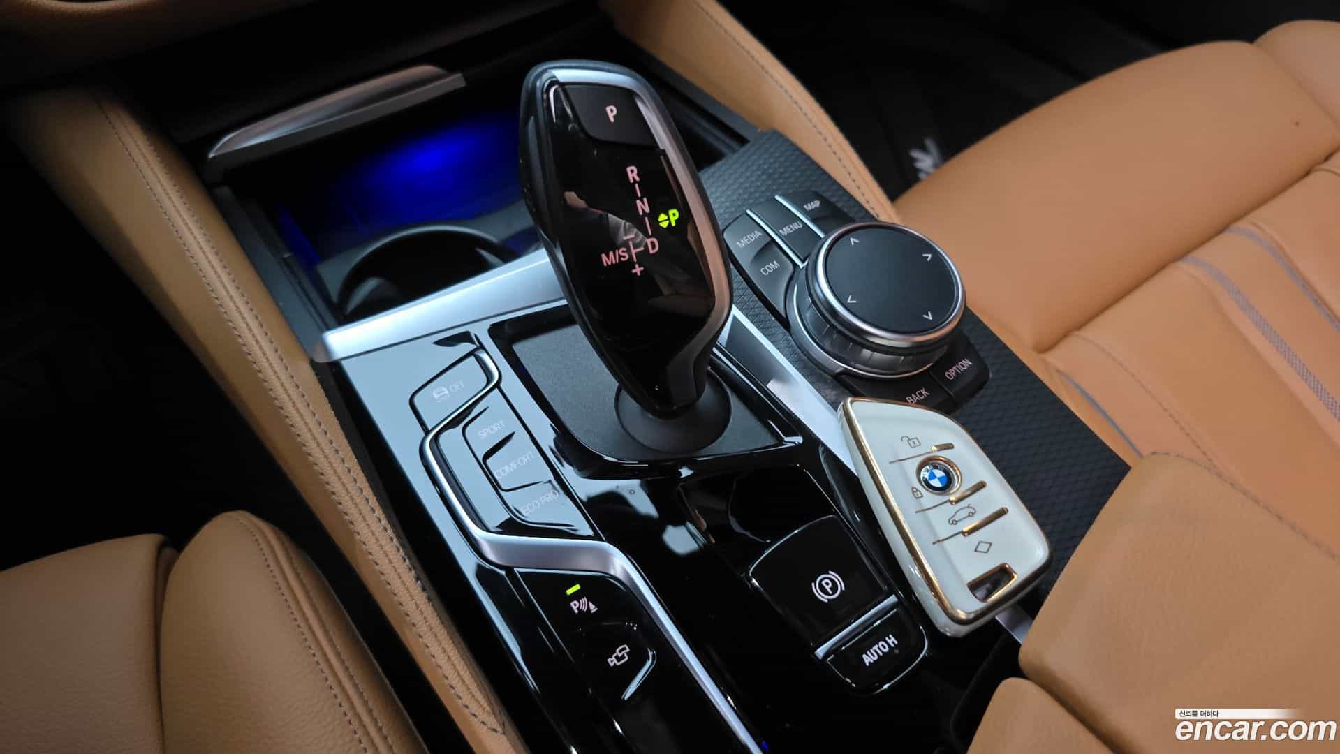 5-Series BMW 2023.3-INNER-009