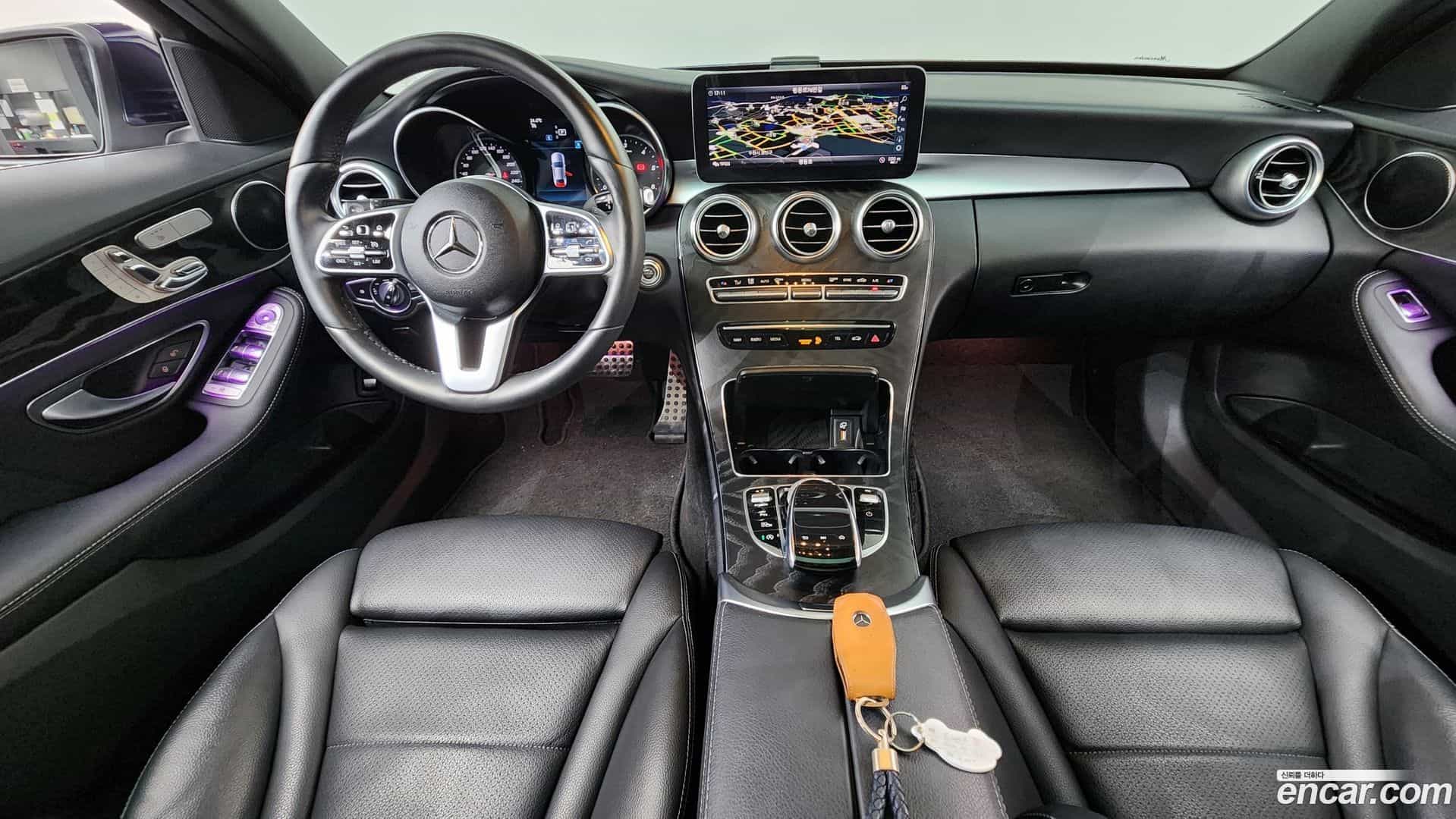 C-Class Mercedes-Benz 2019.4-INNER-007