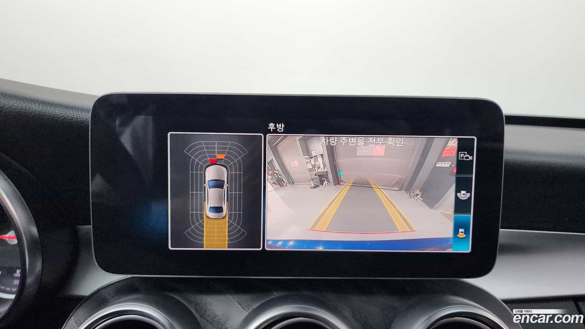 C-Class Mercedes-Benz 2019.4-OPTION-019