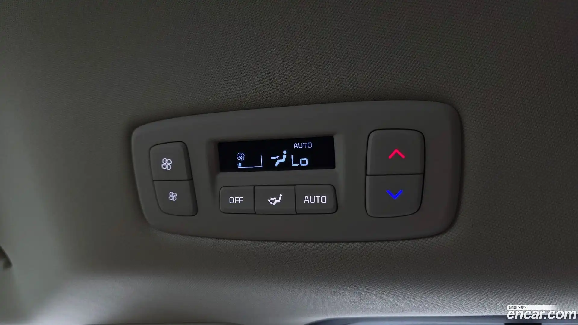 Canival Kia 2022.4-OPTION-042