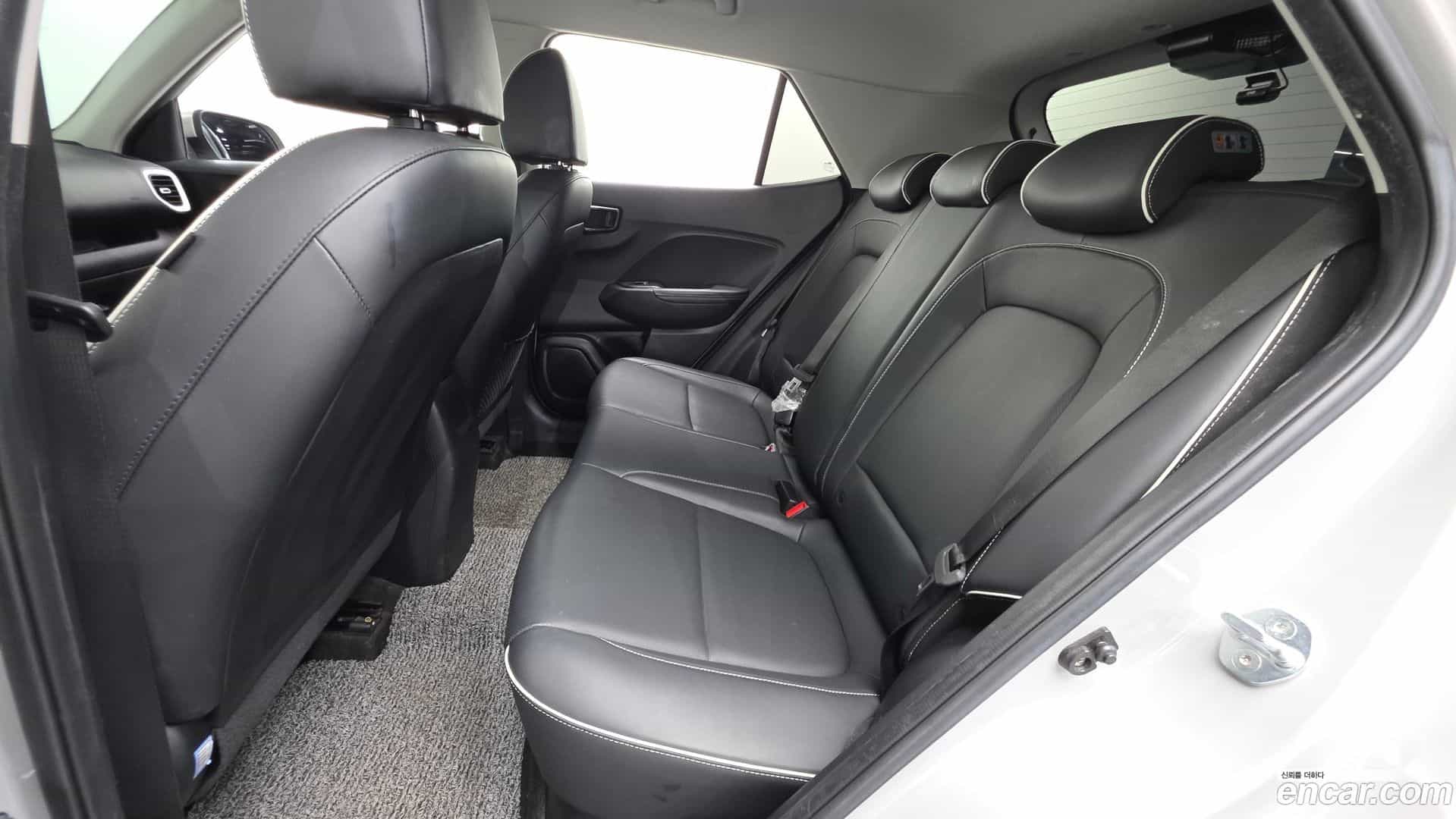 Venue Hyundai 2021.9-OPTION-016