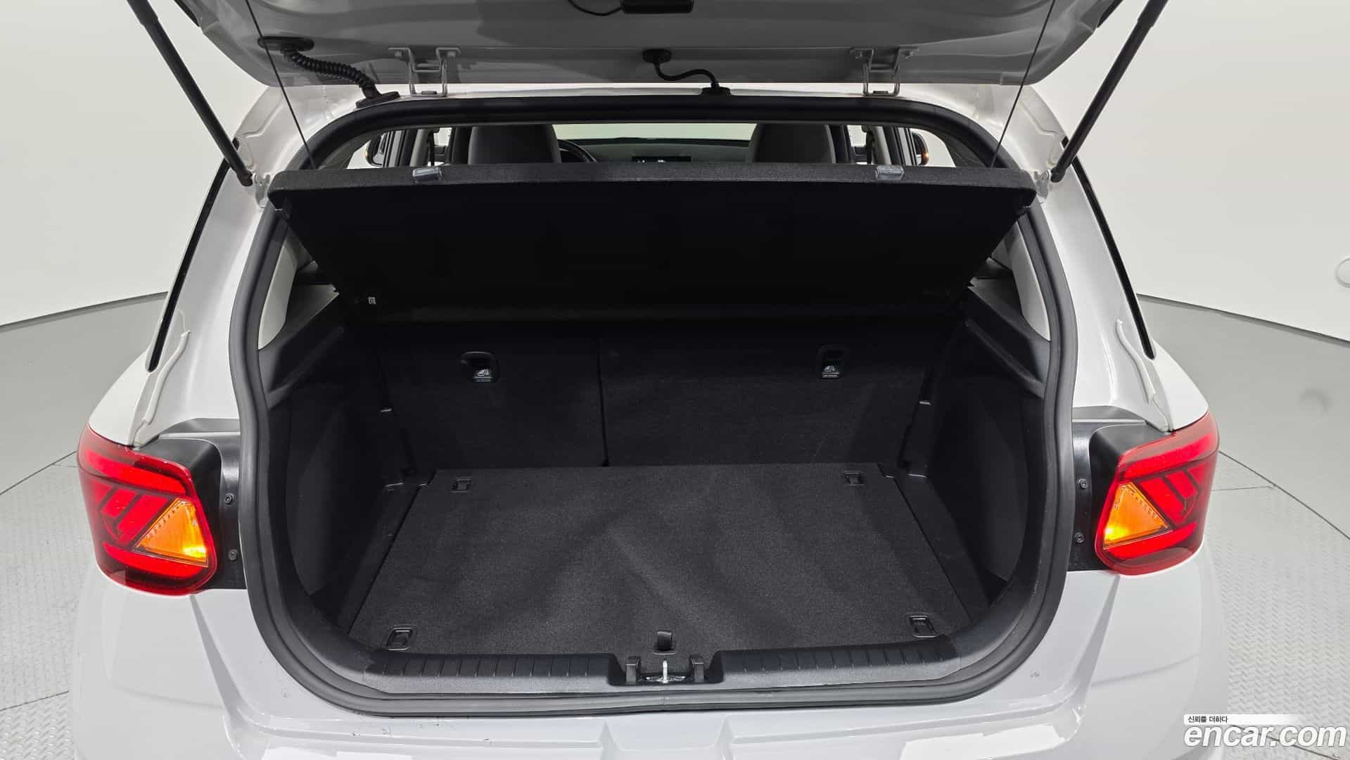 Venue Hyundai 2021.9-OPTION-020
