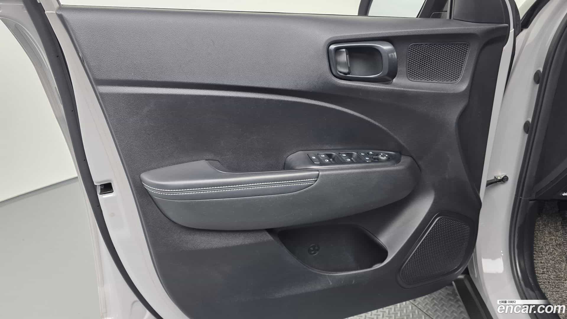 Venue Hyundai 2021.9-INNER-034