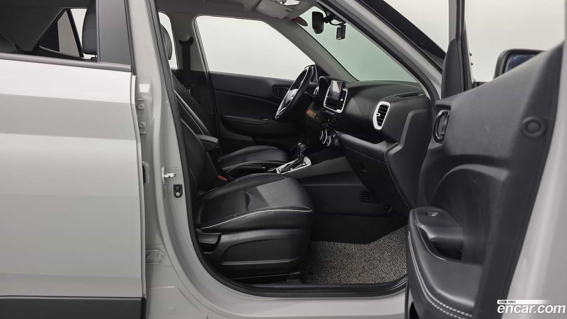 Venue Hyundai 2021.9-INNER-036