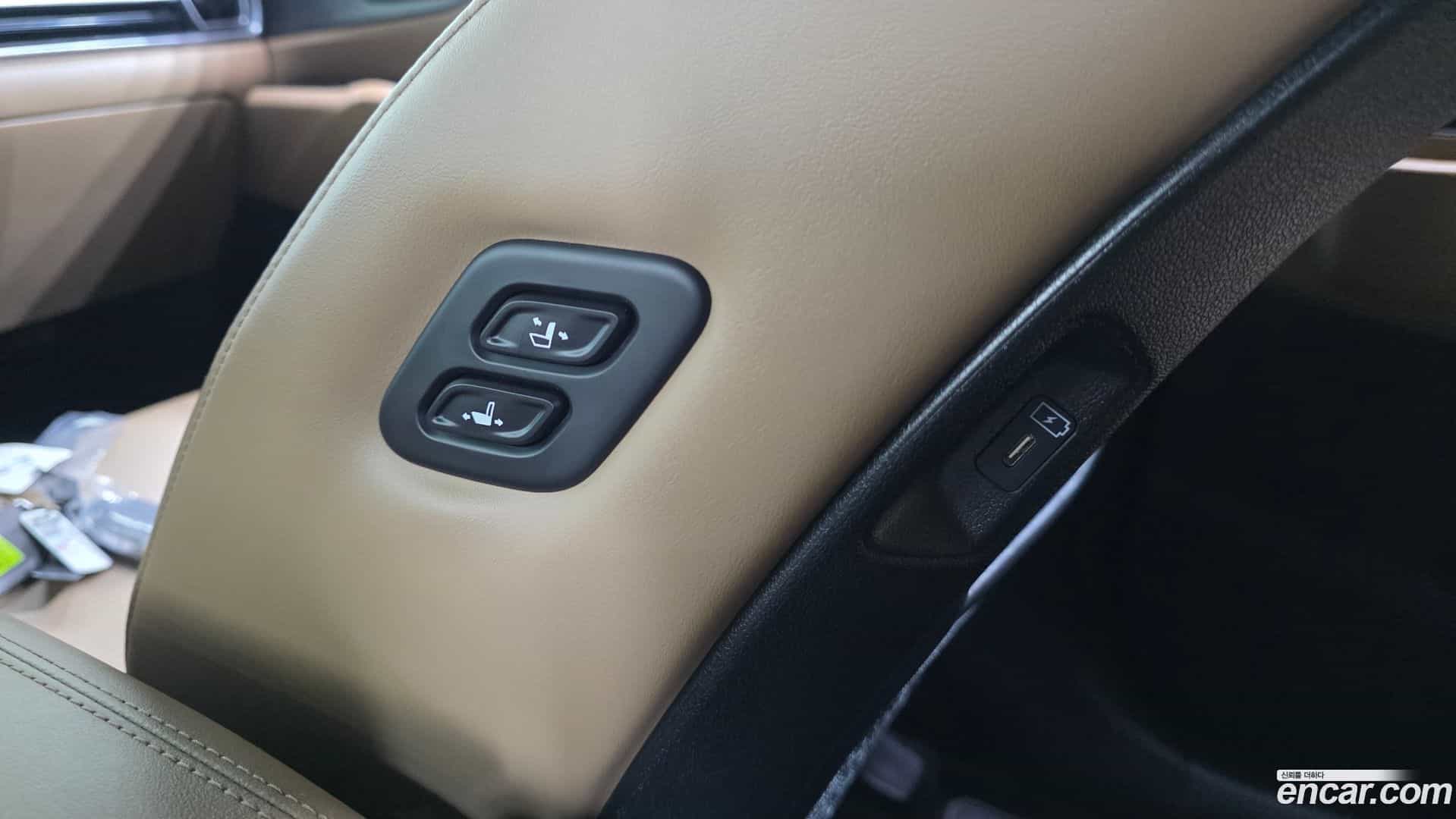 Sorento Kia 2025.0-OPTION-040