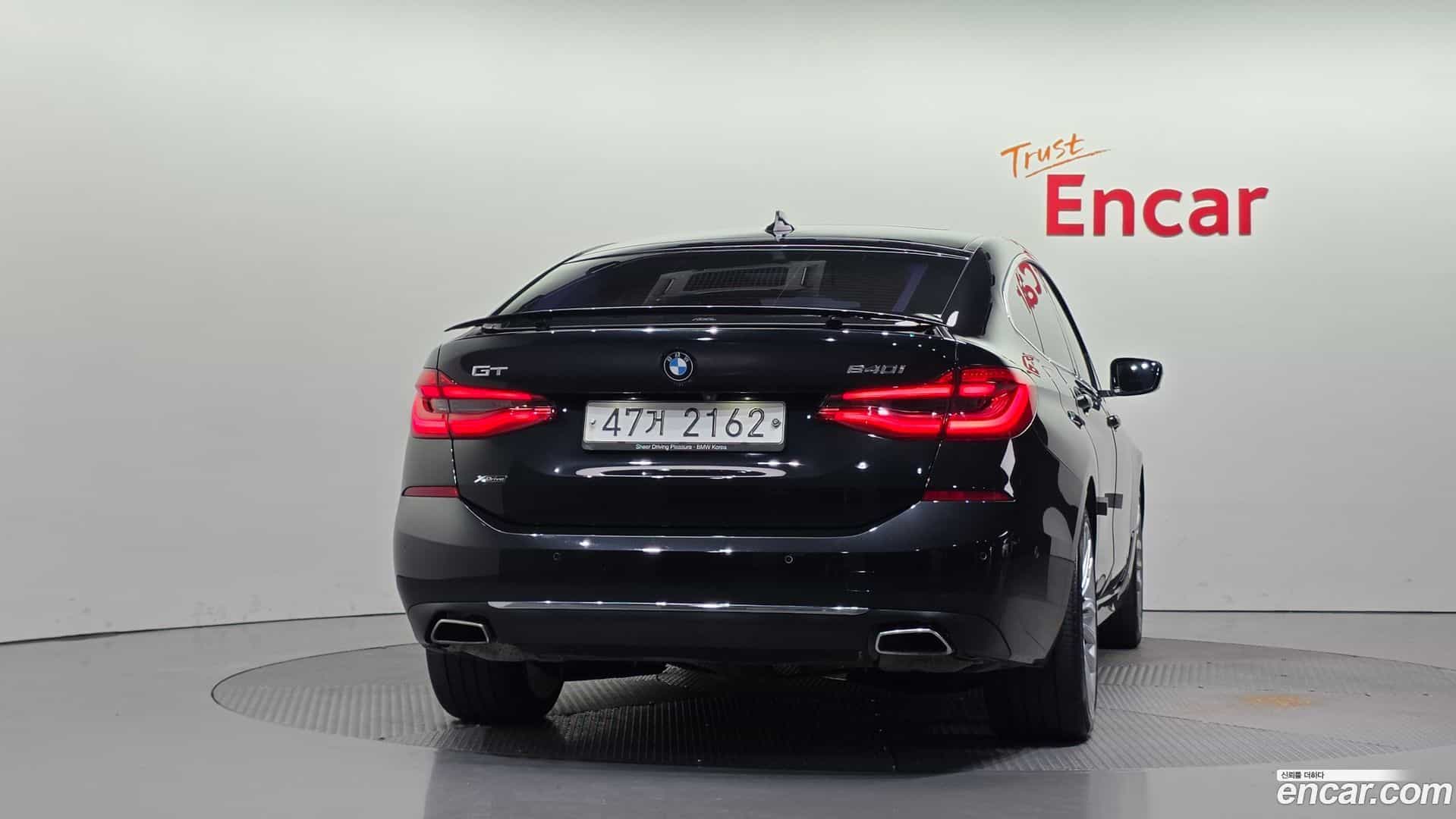 Gran Turismo BMW 2019.1-OUTER-004
