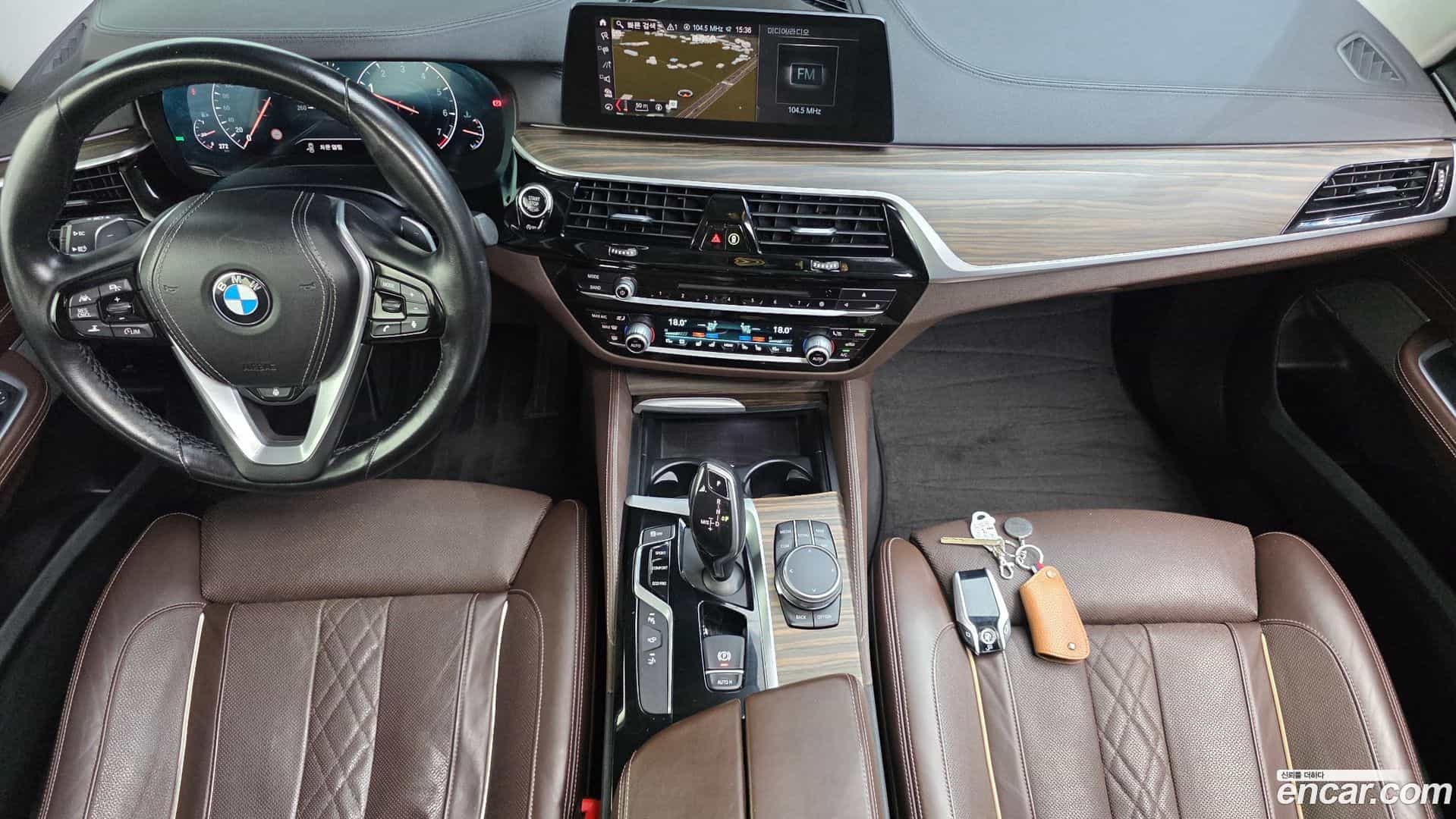 Gran Turismo BMW 2019.1-INNER-007