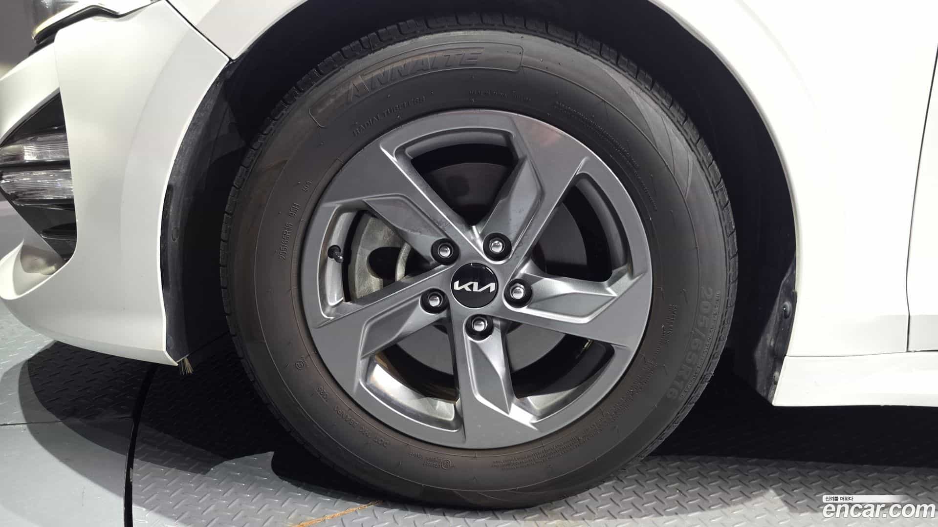 K5 Kia 2022.2-OUTER-005