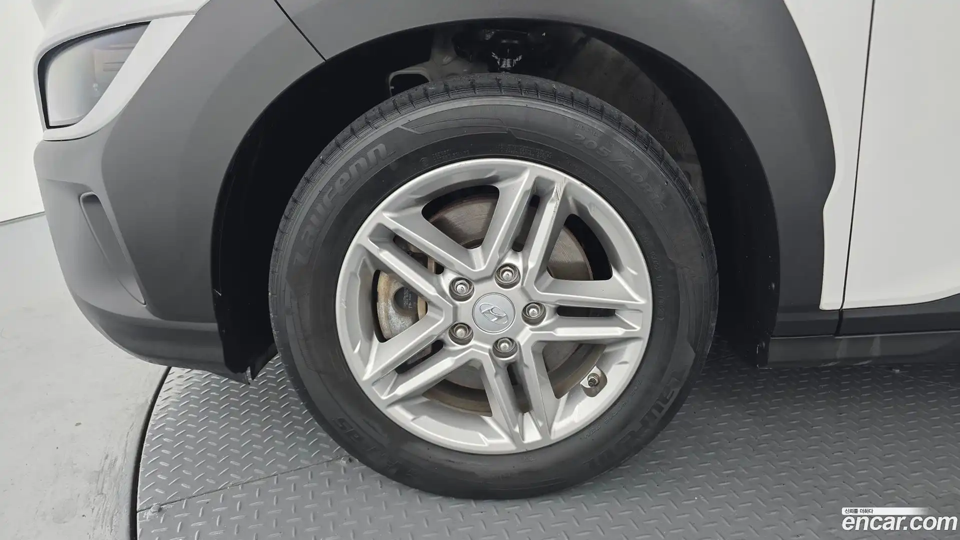 Kona Hyundai 2021.8-OUTER-005