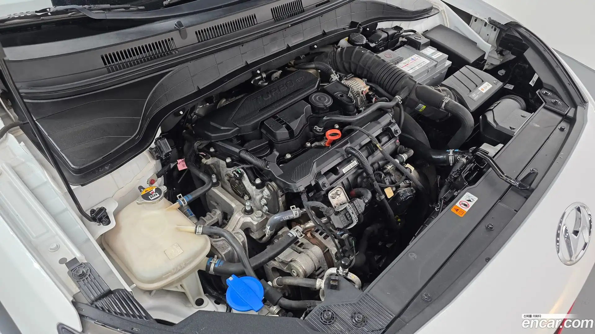 Kona Hyundai 2021.8-OUTER-006