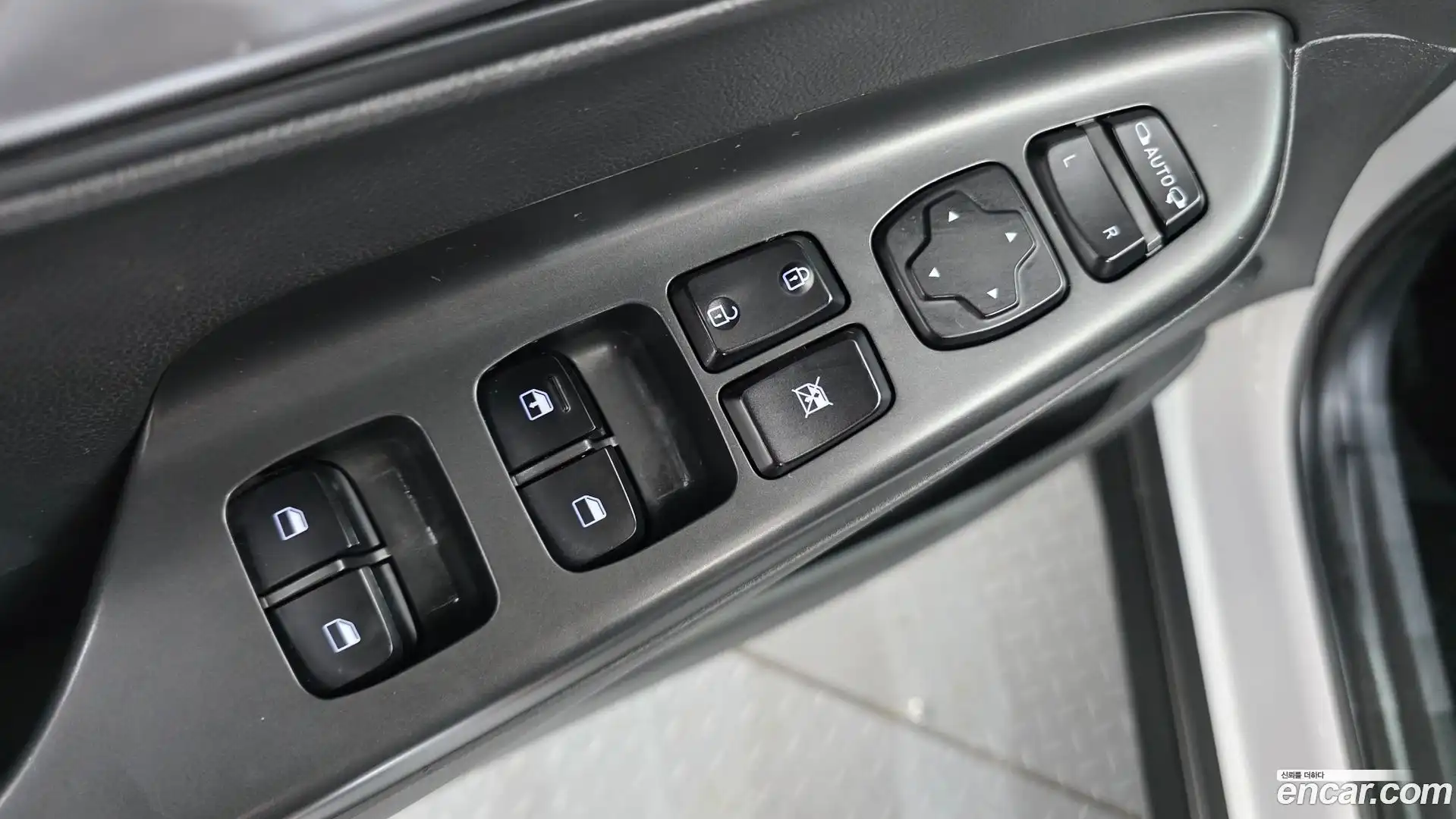 Kona Hyundai 2021.8-OPTION-016
