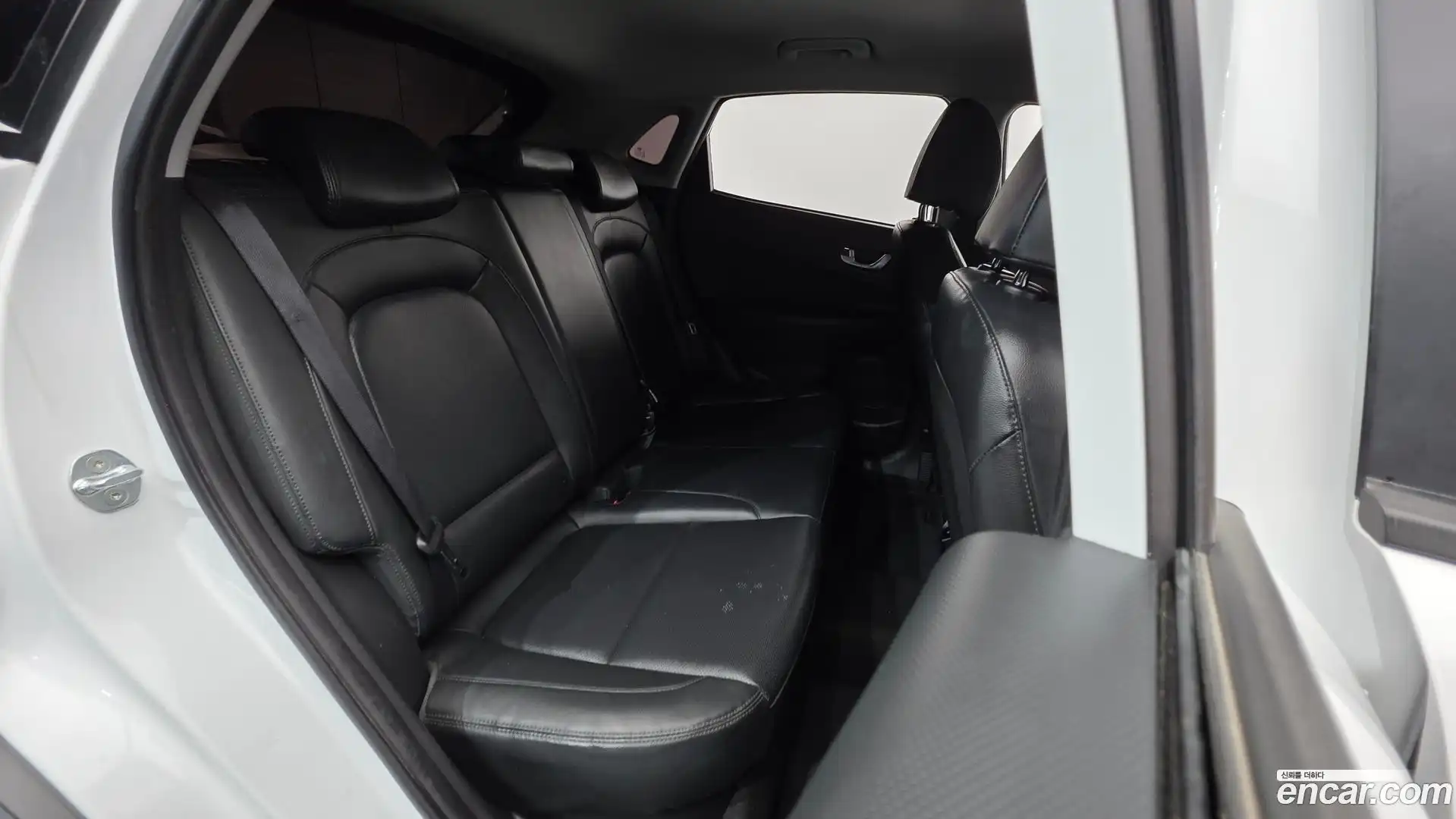 Kona Hyundai 2021.8-OPTION-023