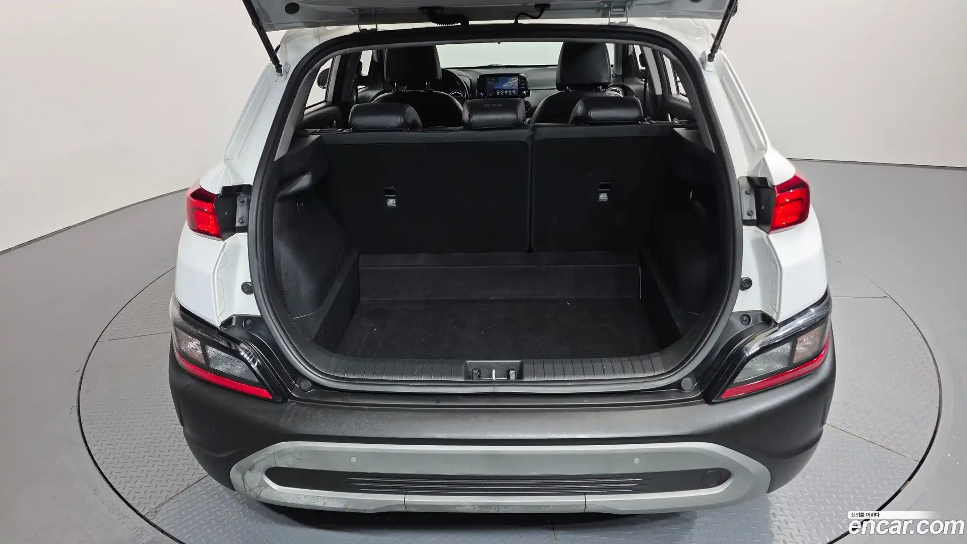 Kona Hyundai 2021.8-OPTION-024