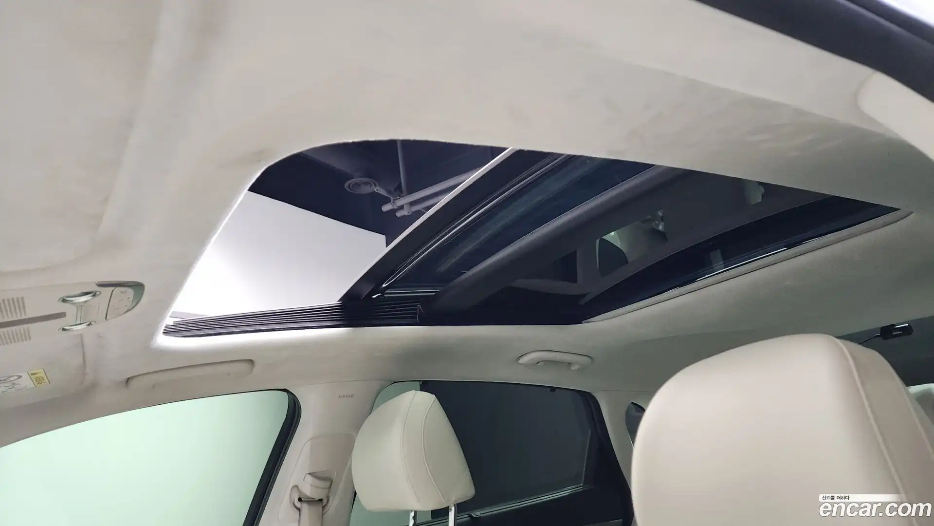 Grandeur Hyundai 2022.6-OPTION-021