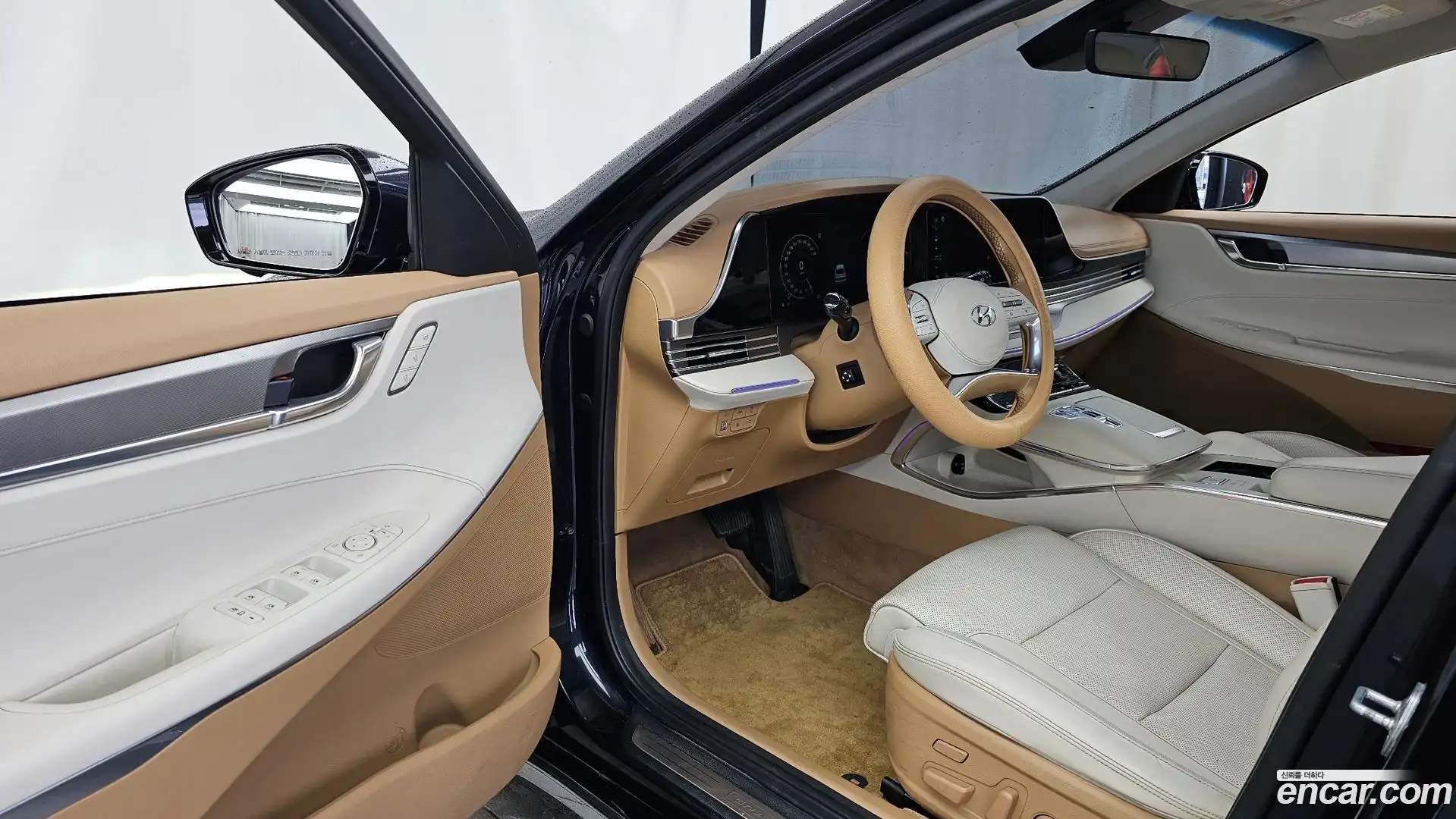 Grandeur Hyundai 2021.2-INNER-010