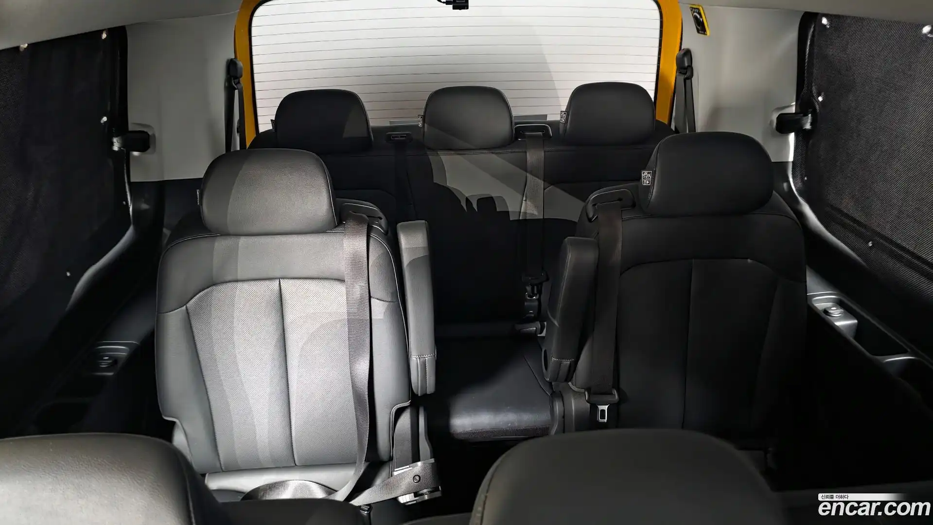 Staria Hyundai 2024.11-OPTION-017