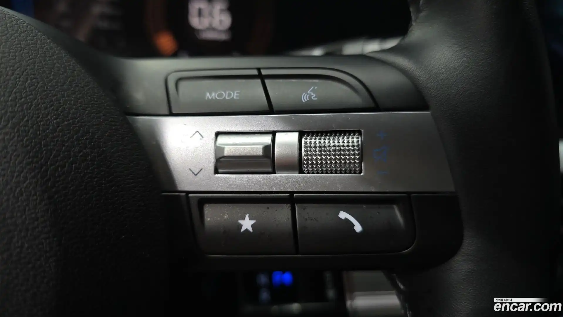 Sonata Hyundai 2023.11-OPTION-043
