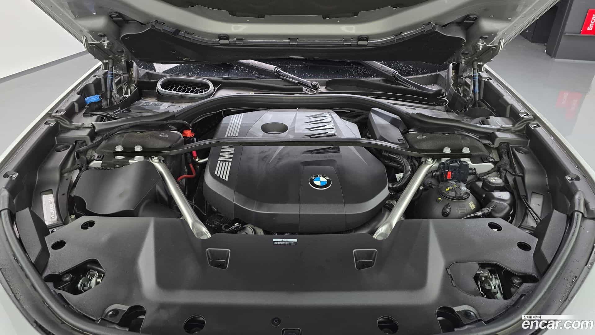 7-Series BMW 2023.7-OUTER-006