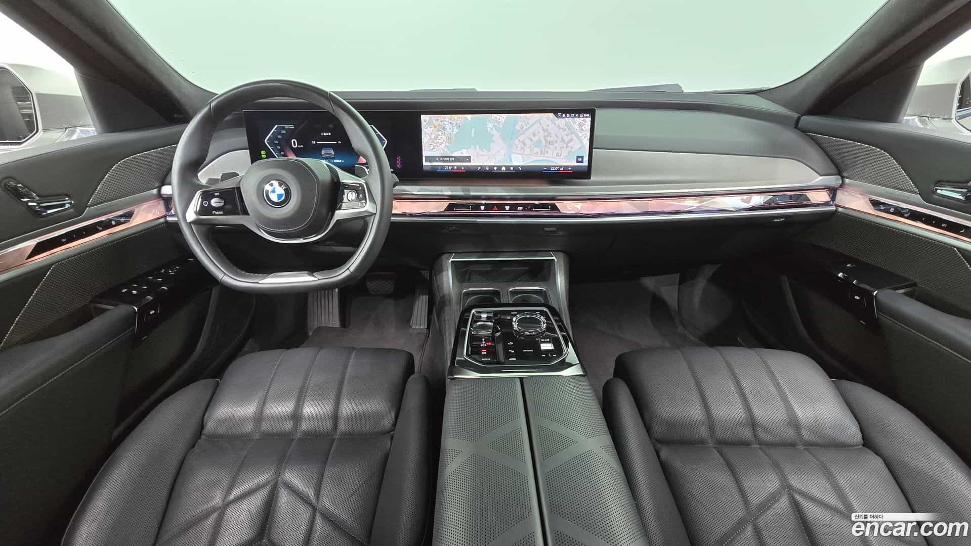 7-Series BMW 2023.7-INNER-007
