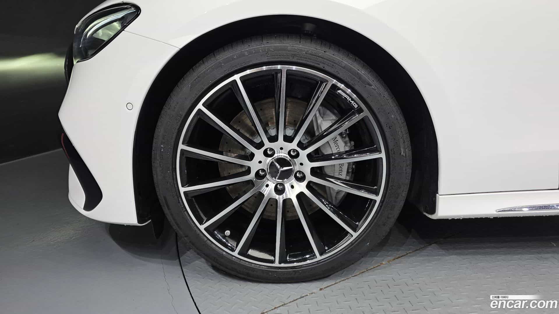 E-Class Mercedes-Benz 2026.3-OUTER-005