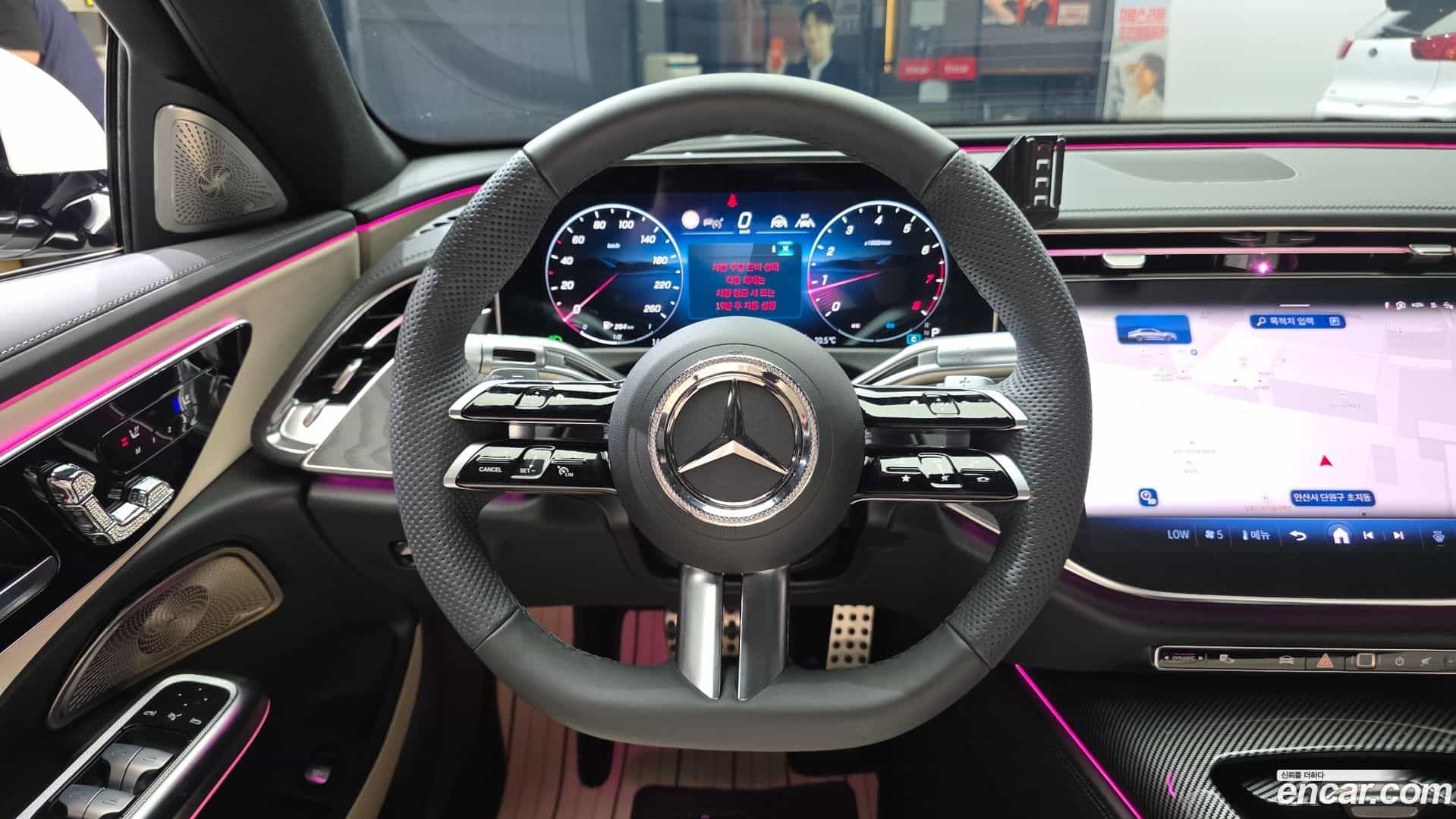 E-Class Mercedes-Benz 2026.3-OPTION-017