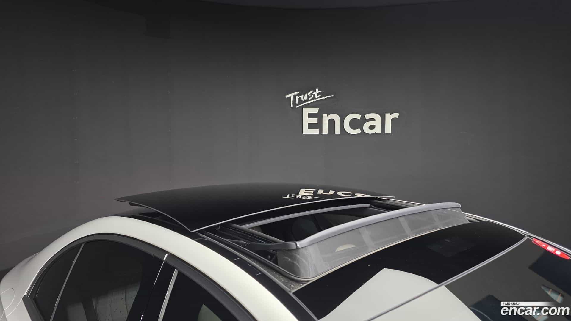 E-Class Mercedes-Benz 2026.3-OPTION-024