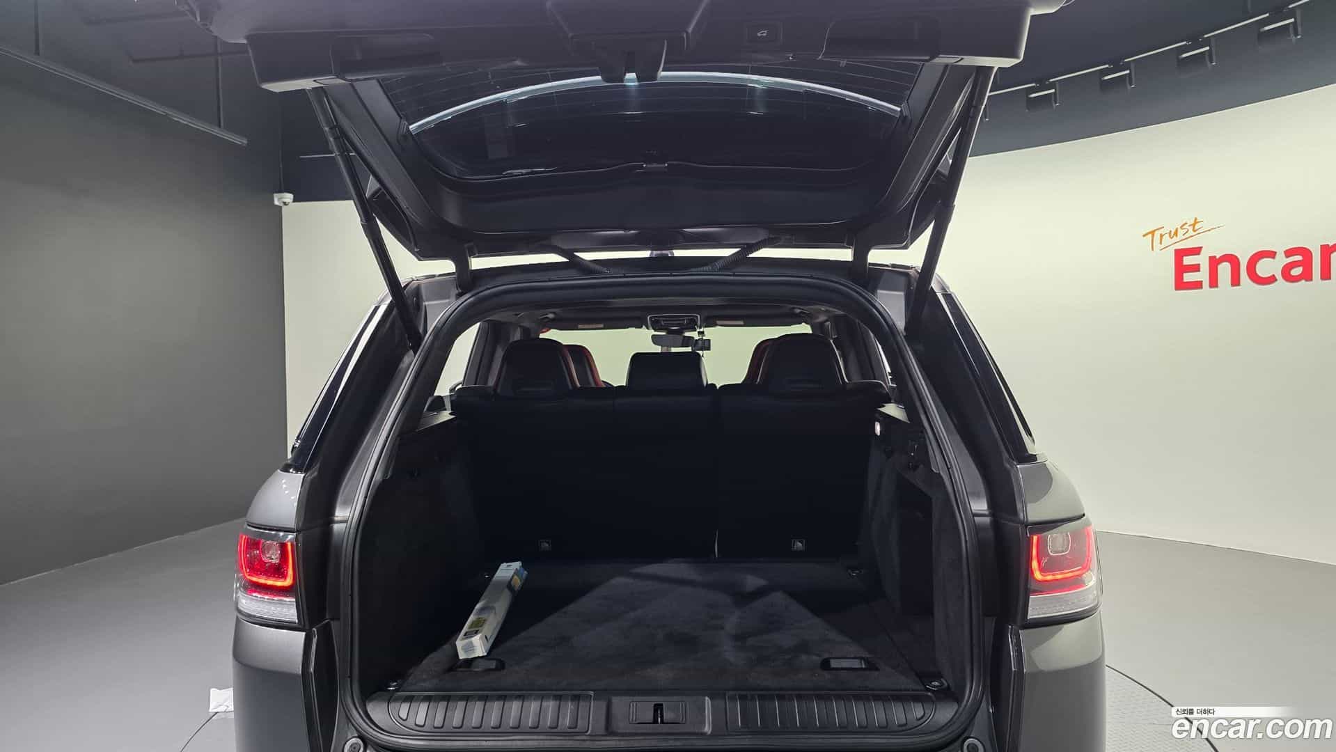 Range Rover Sport Land Rover 2017.11-OPTION-024
