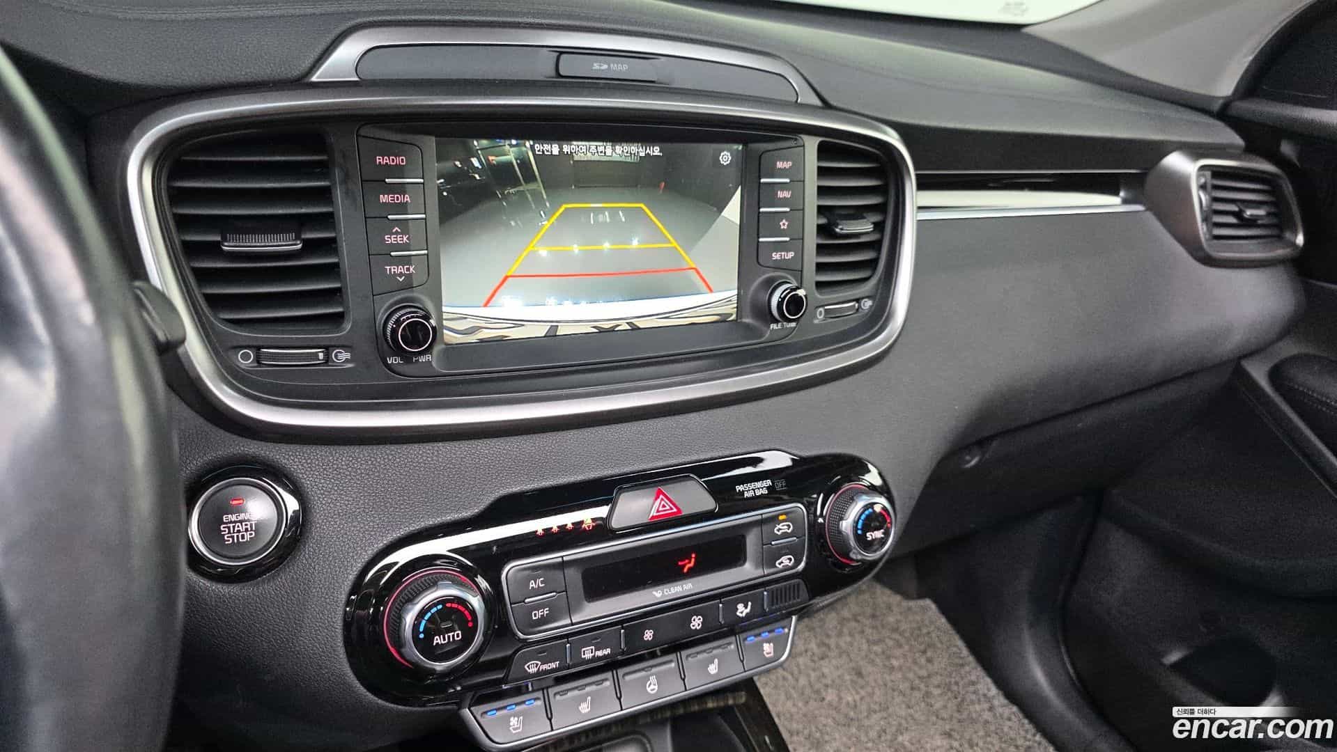 Sorento Kia 2018.7-OPTION-020