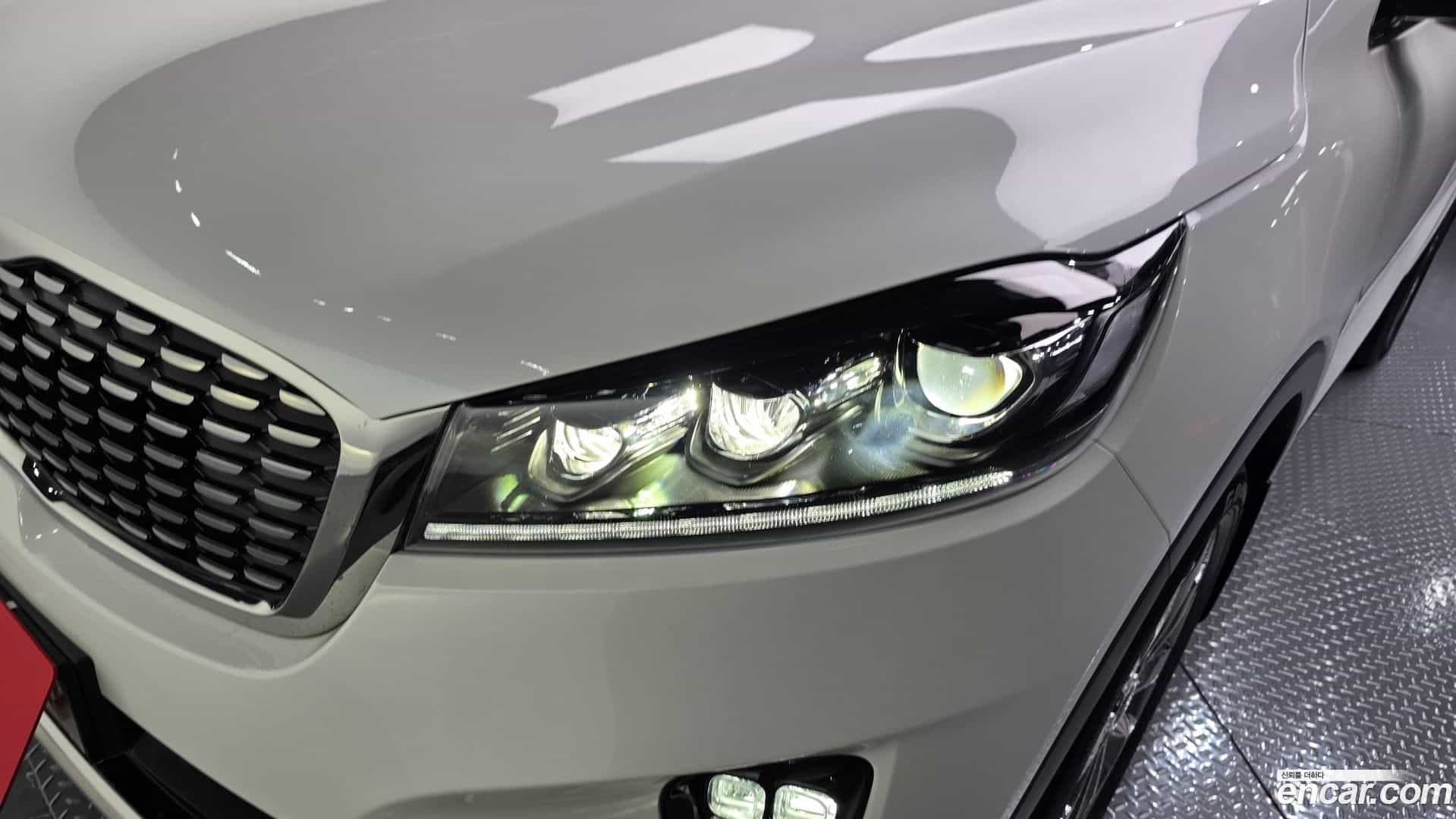 Sorento Kia 2018.7-OUTER-032