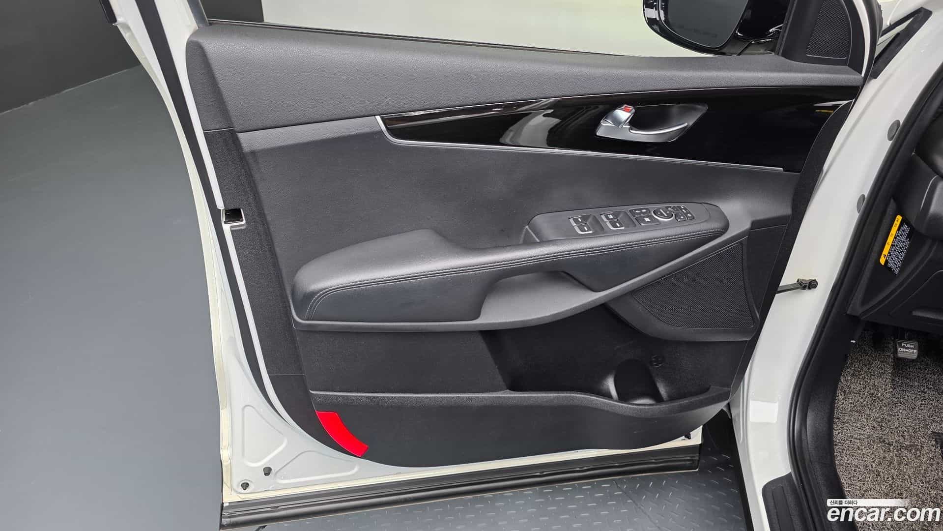 Sorento Kia 2018.7-INNER-034