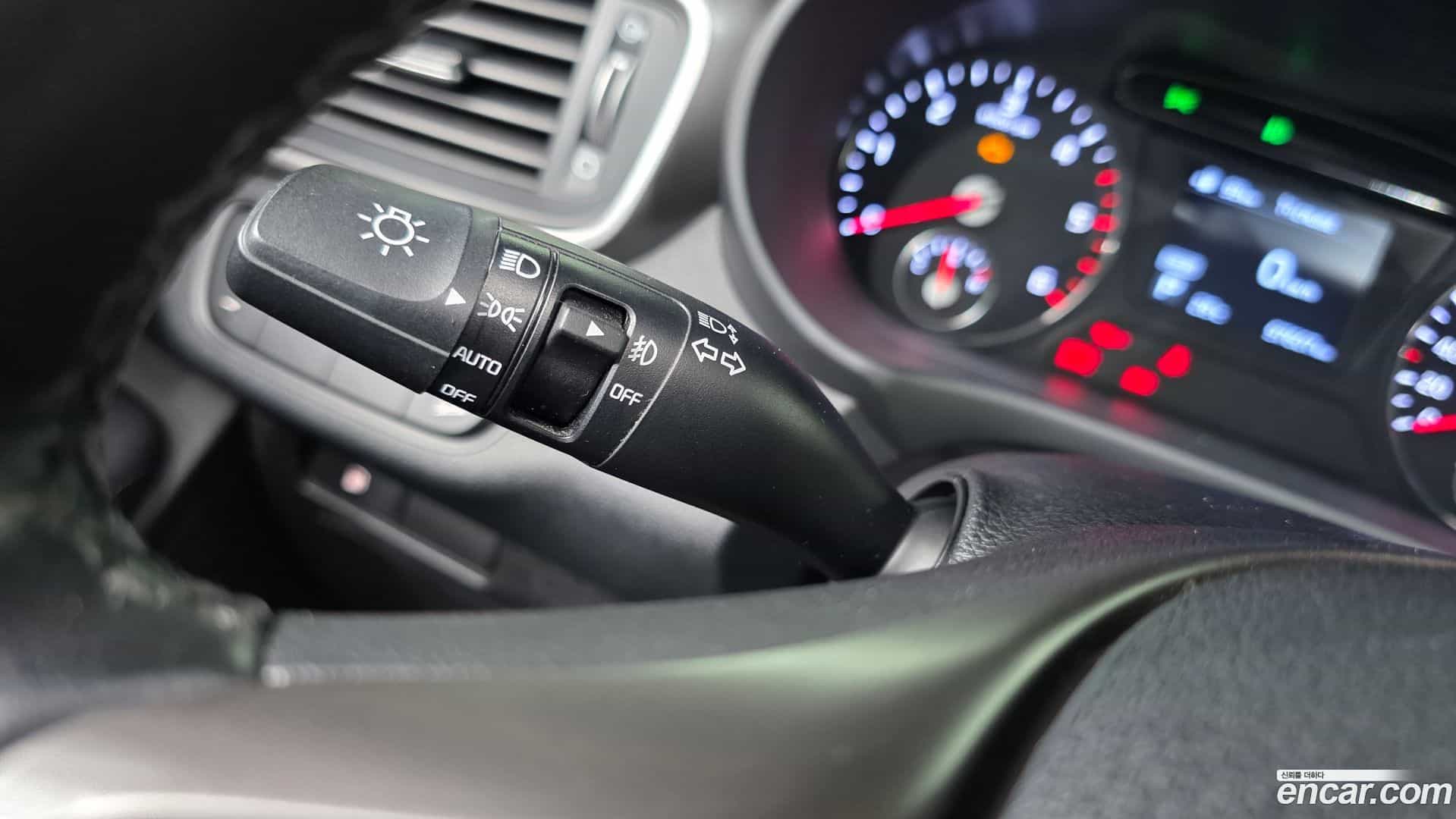 Sorento Kia 2018.7-OPTION-040