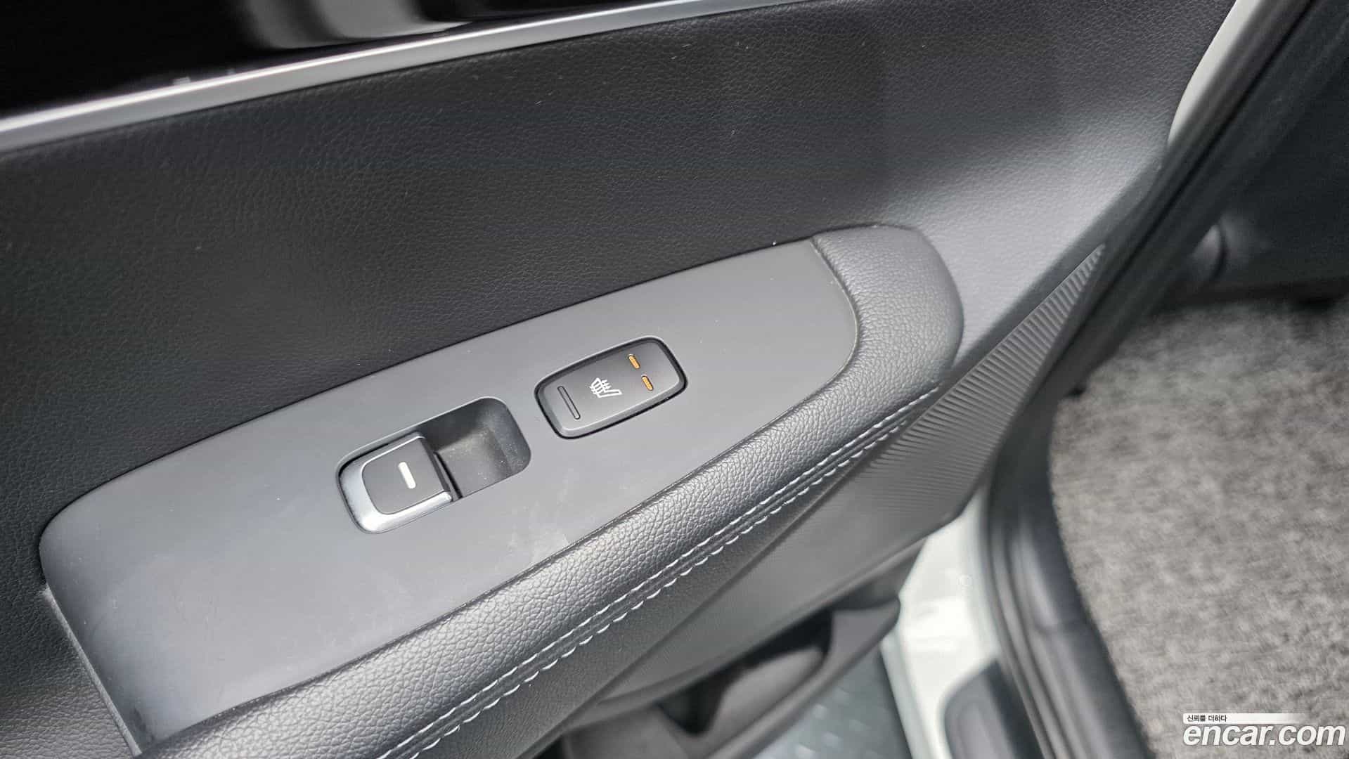 Sorento Kia 2018.7-OPTION-042
