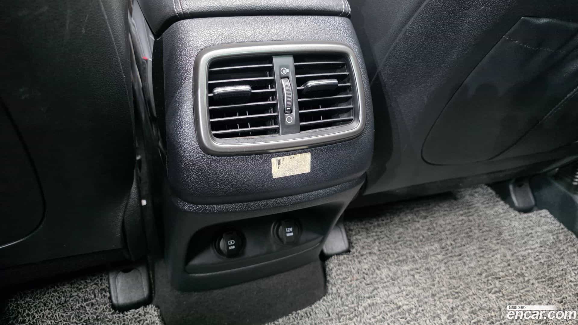 Sorento Kia 2018.7-OPTION-043