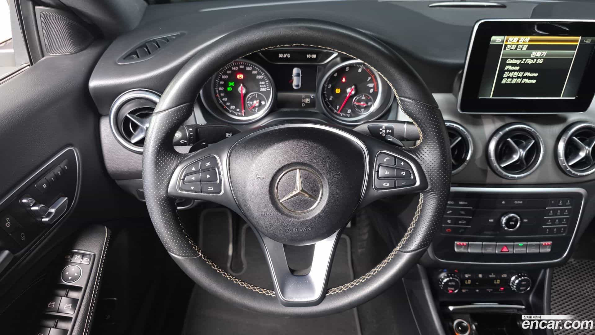 CLA-Class Mercedes-Benz 2016.11-OPTION-017