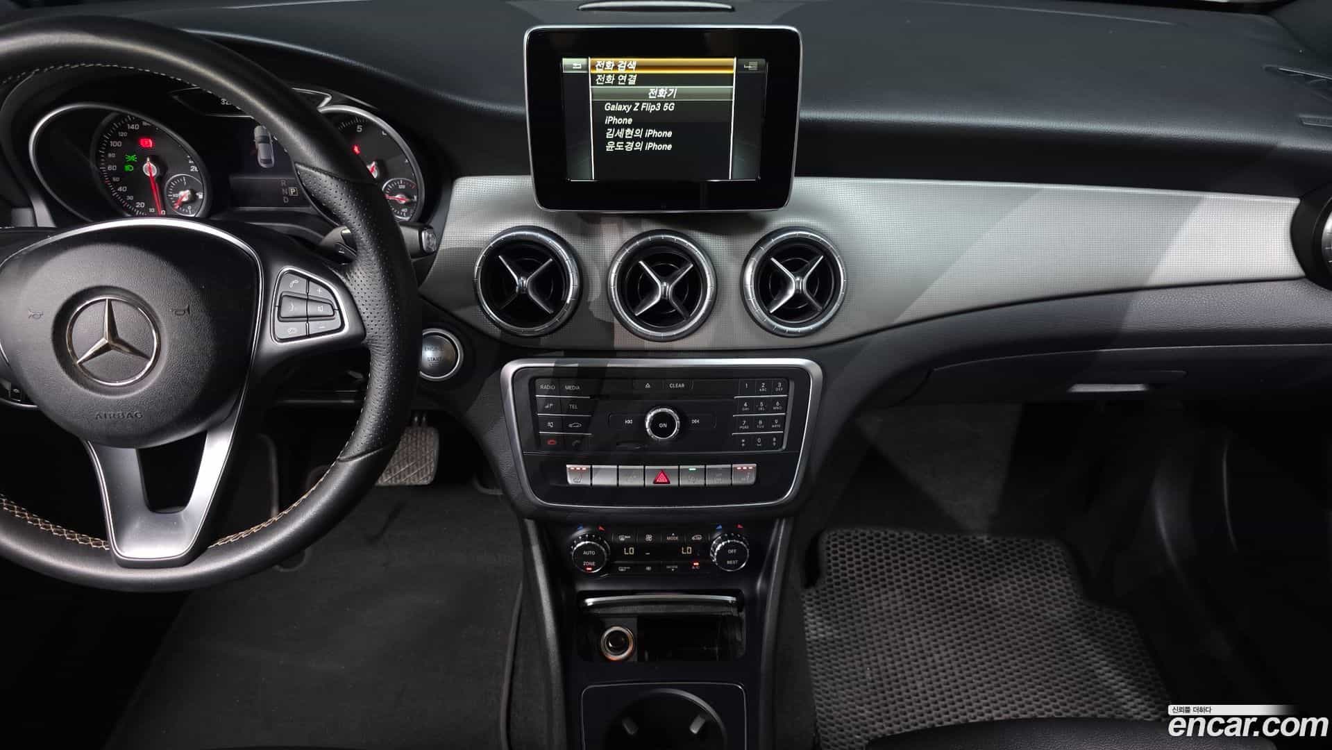 CLA-Class Mercedes-Benz 2016.11-OPTION-018